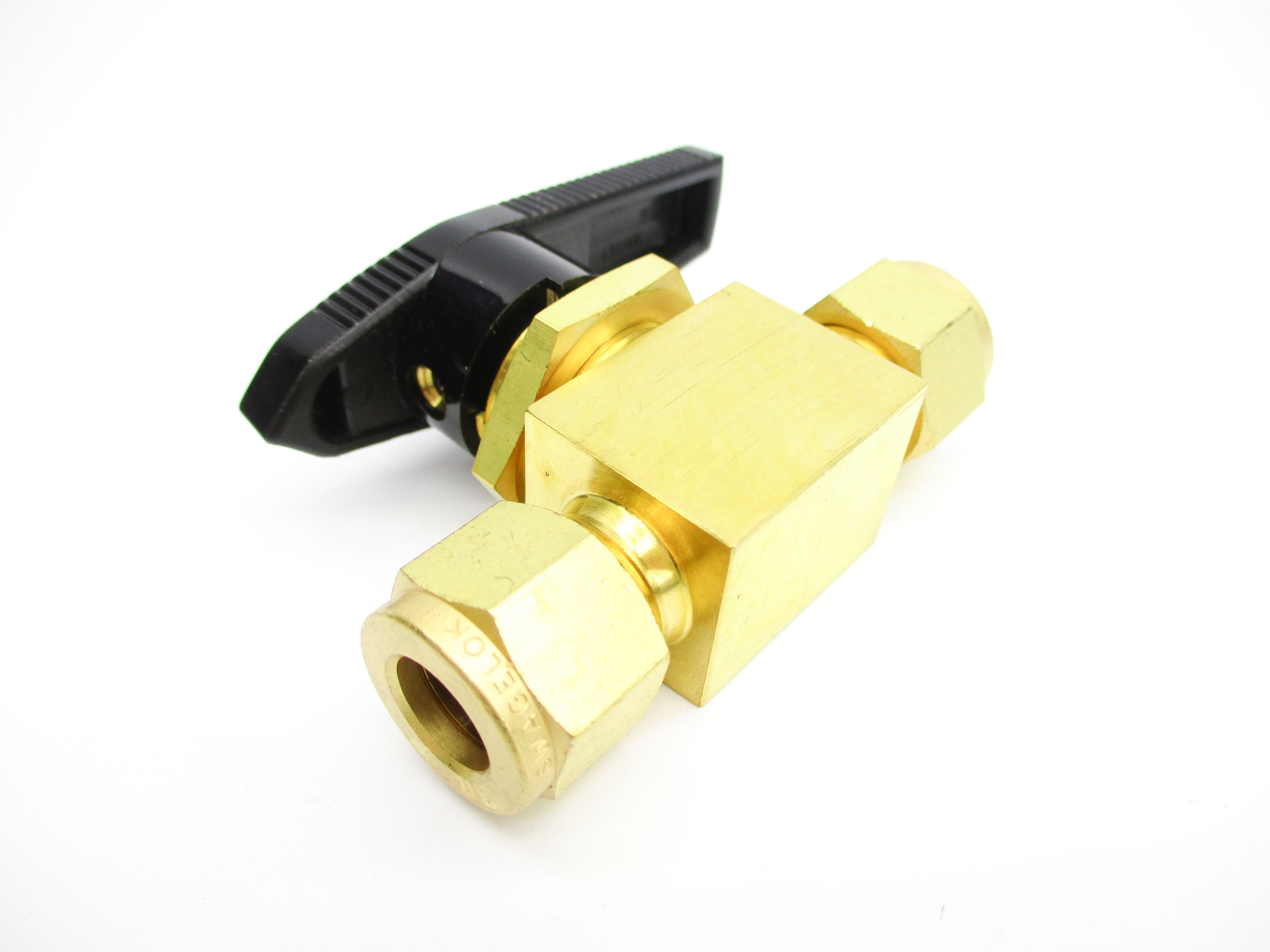 SWAGELOK B-43S6 2200PSI NSNP