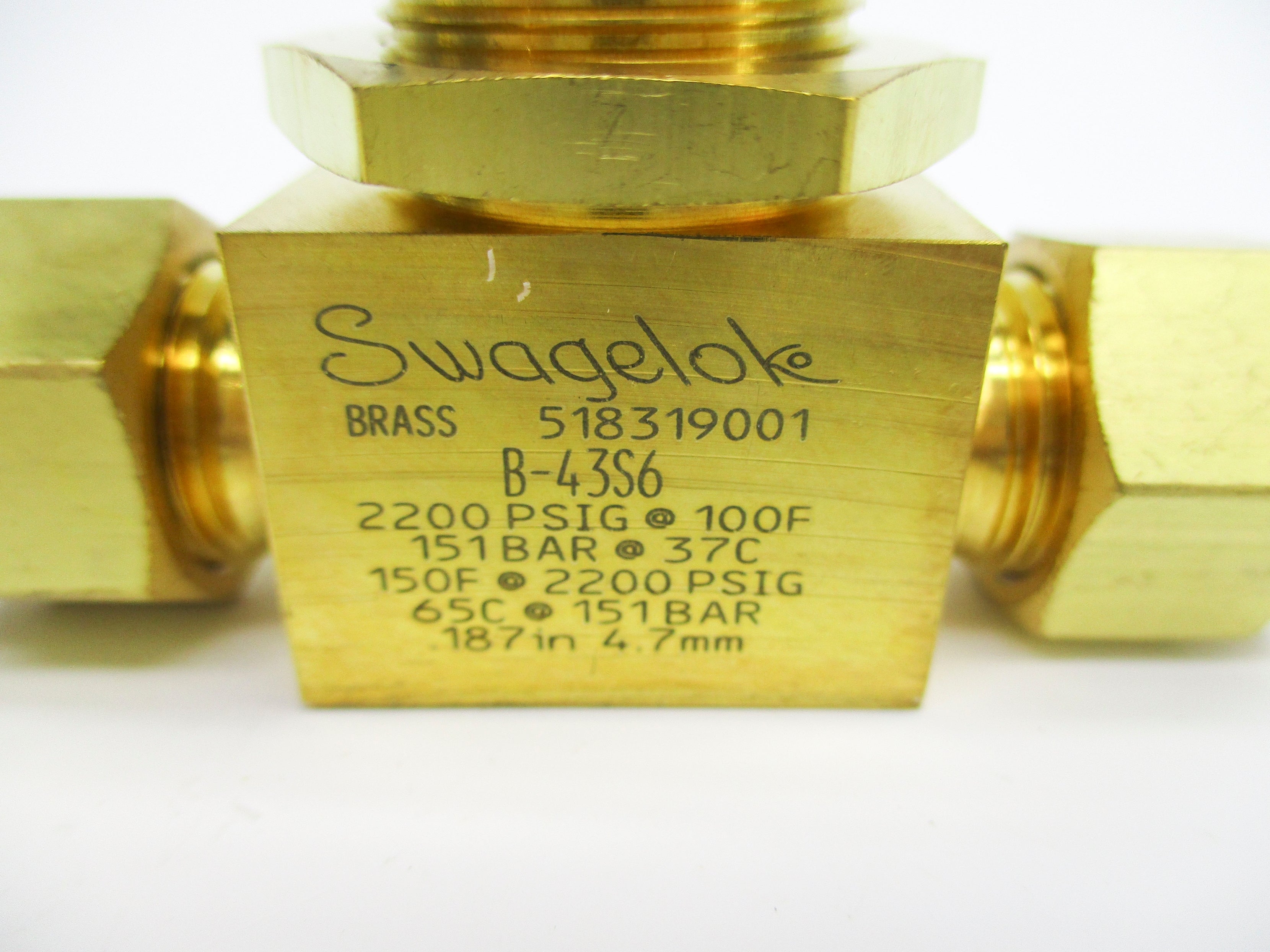 SWAGELOK B-43S6 2200PSI NSNP