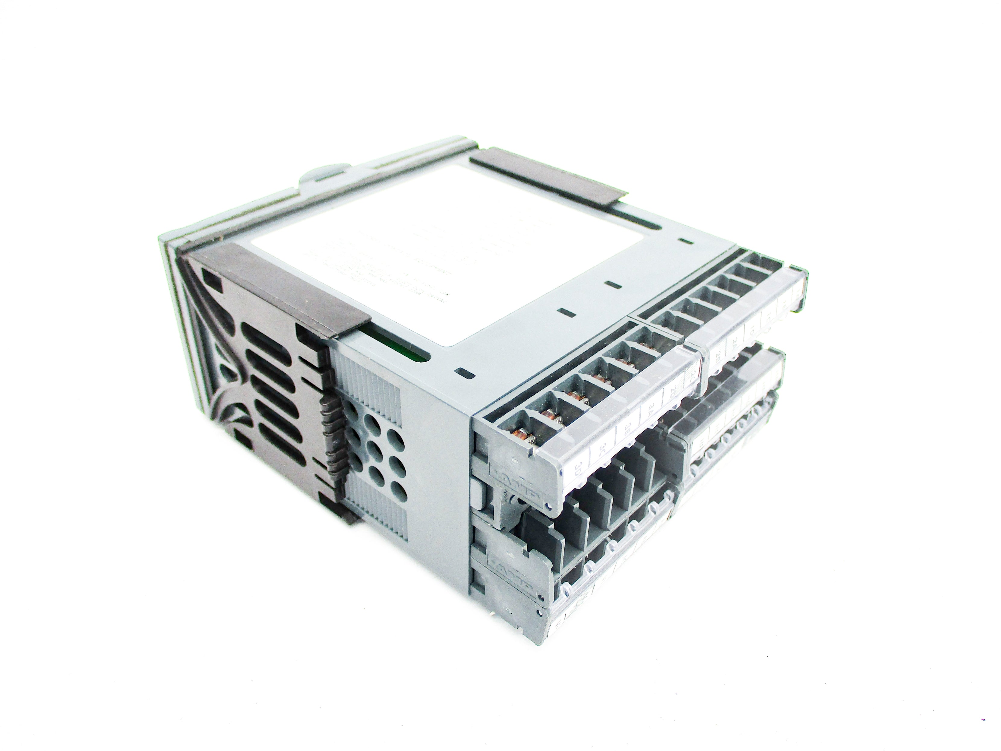 EUROTHERM 2208E/CC/VH/H7/XX/FH/FL/2XX/ITA/XXXXX/XXXXXX NSMP