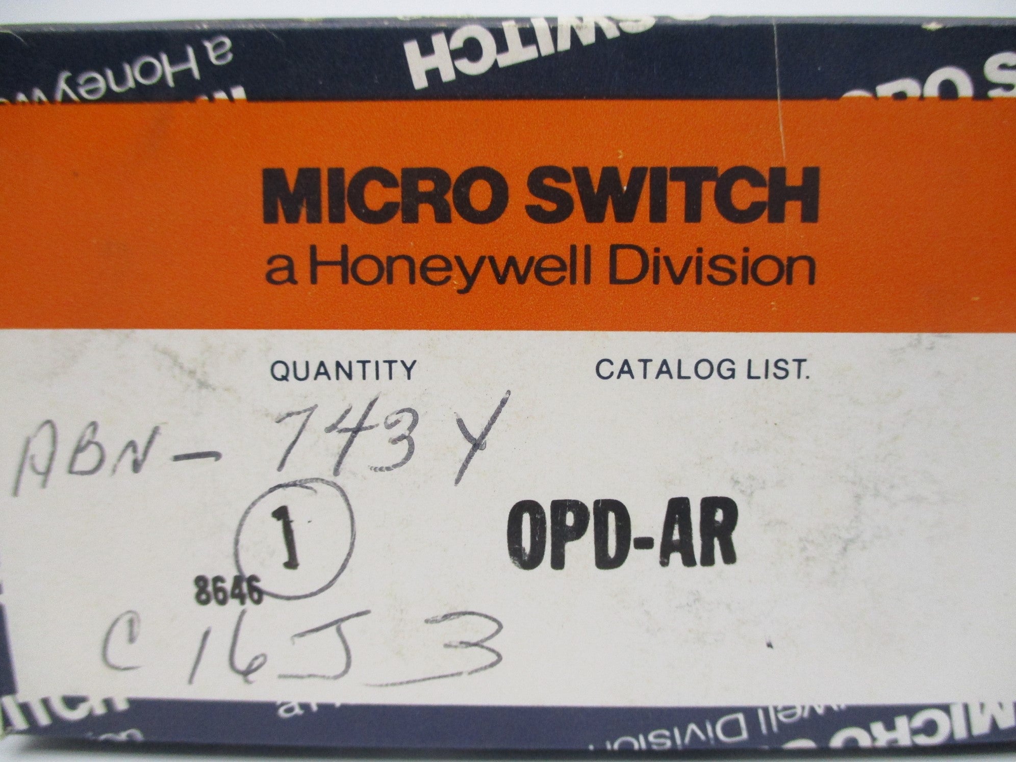 MICROSWITCH OPD-AR (GREY) NSMP