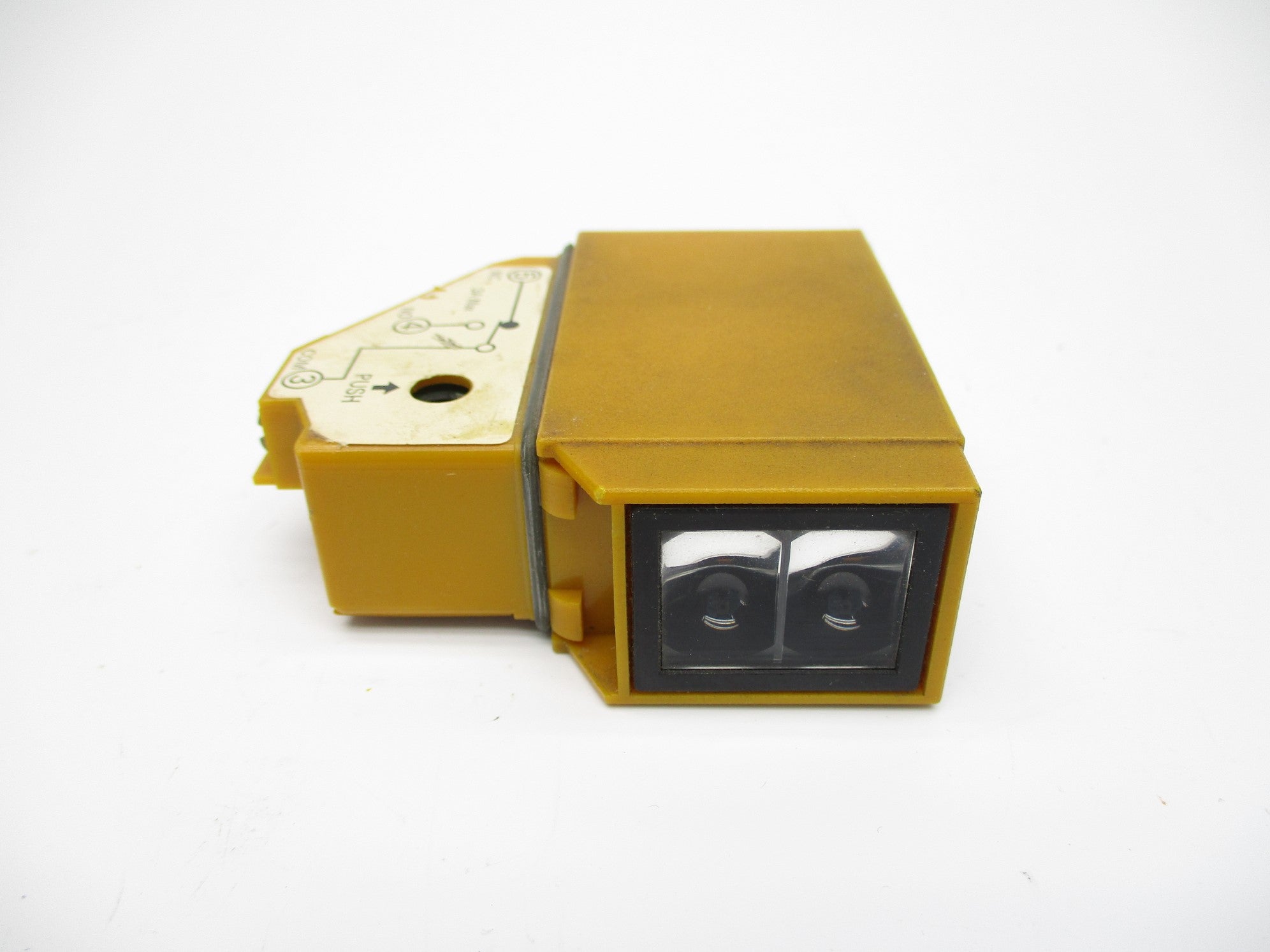 OMRON E3A2-DS70M4 UNMP
