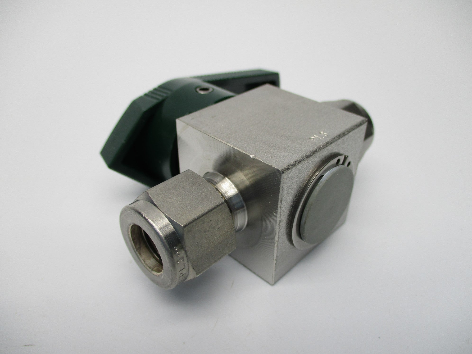 SWAGELOK SS-6P6T (PKG OF 2) NSMP