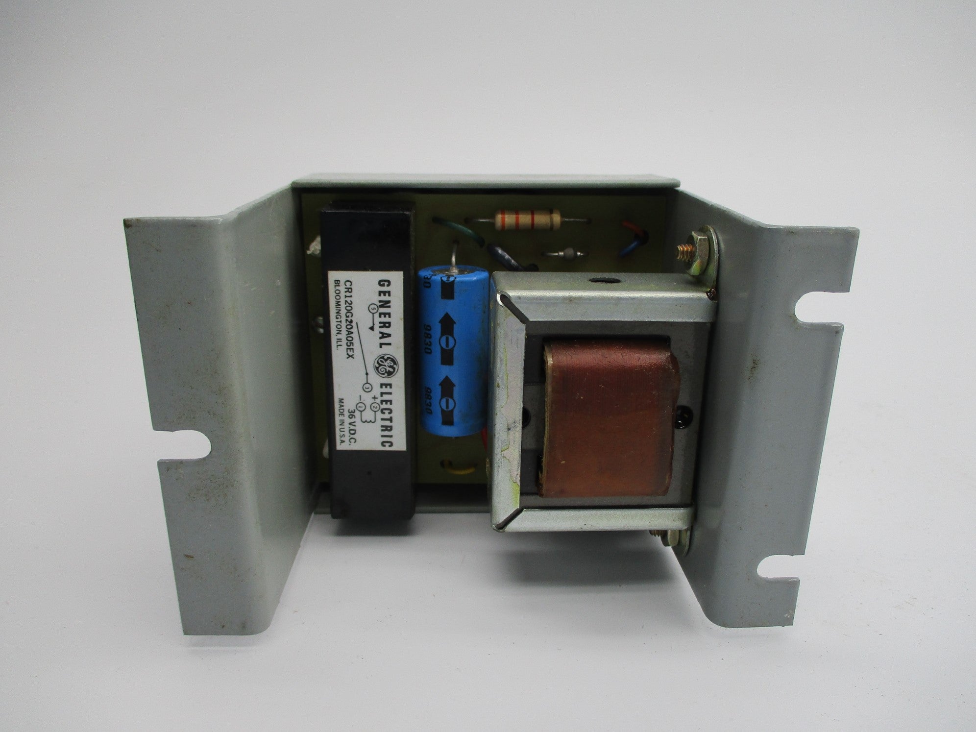 GENERAL ELECTRIC CR120YC11BA24C SER. A 480V NSNP