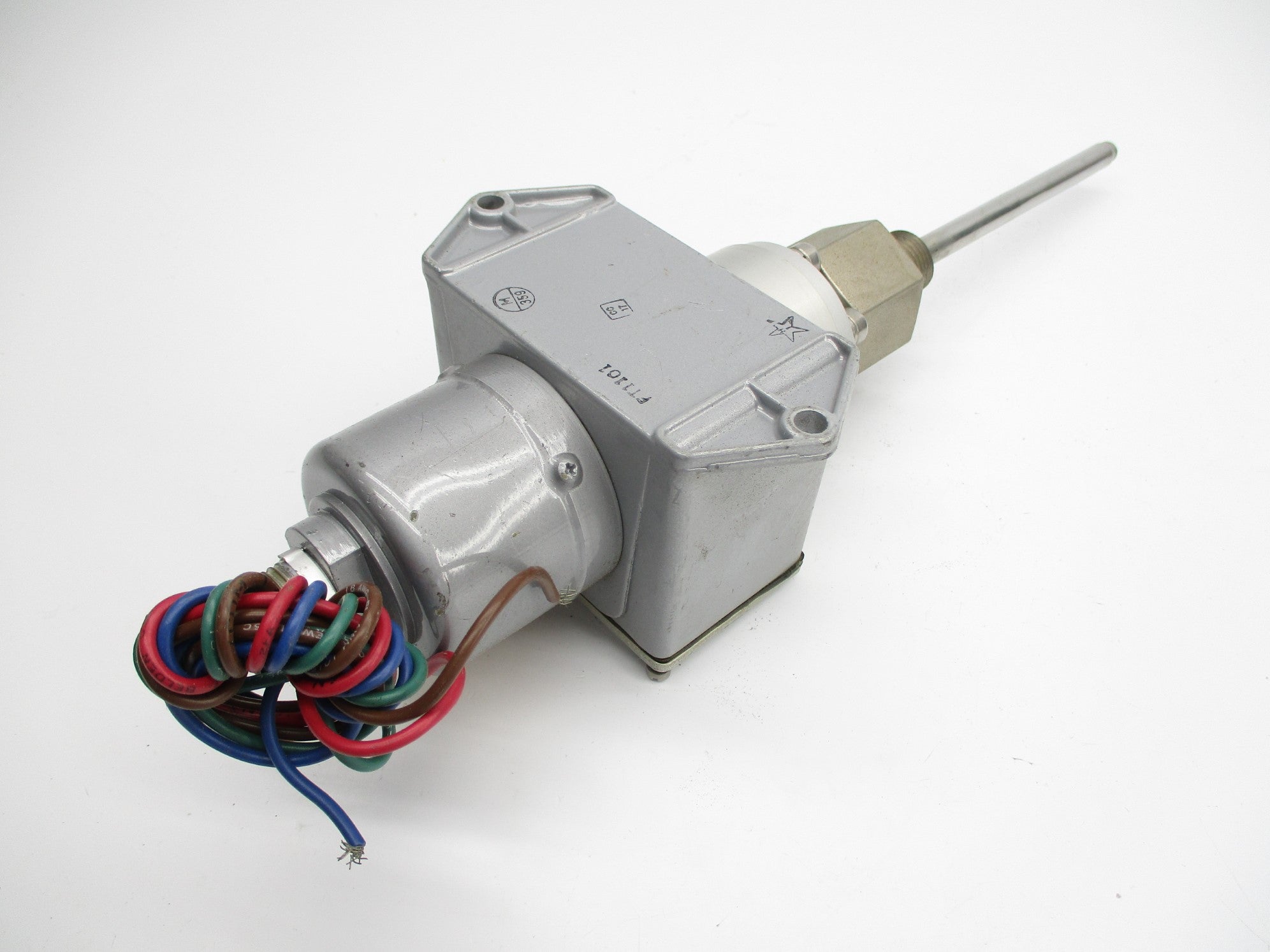 CUSTOM CONTROL SENSORS 646TE3 NSNP