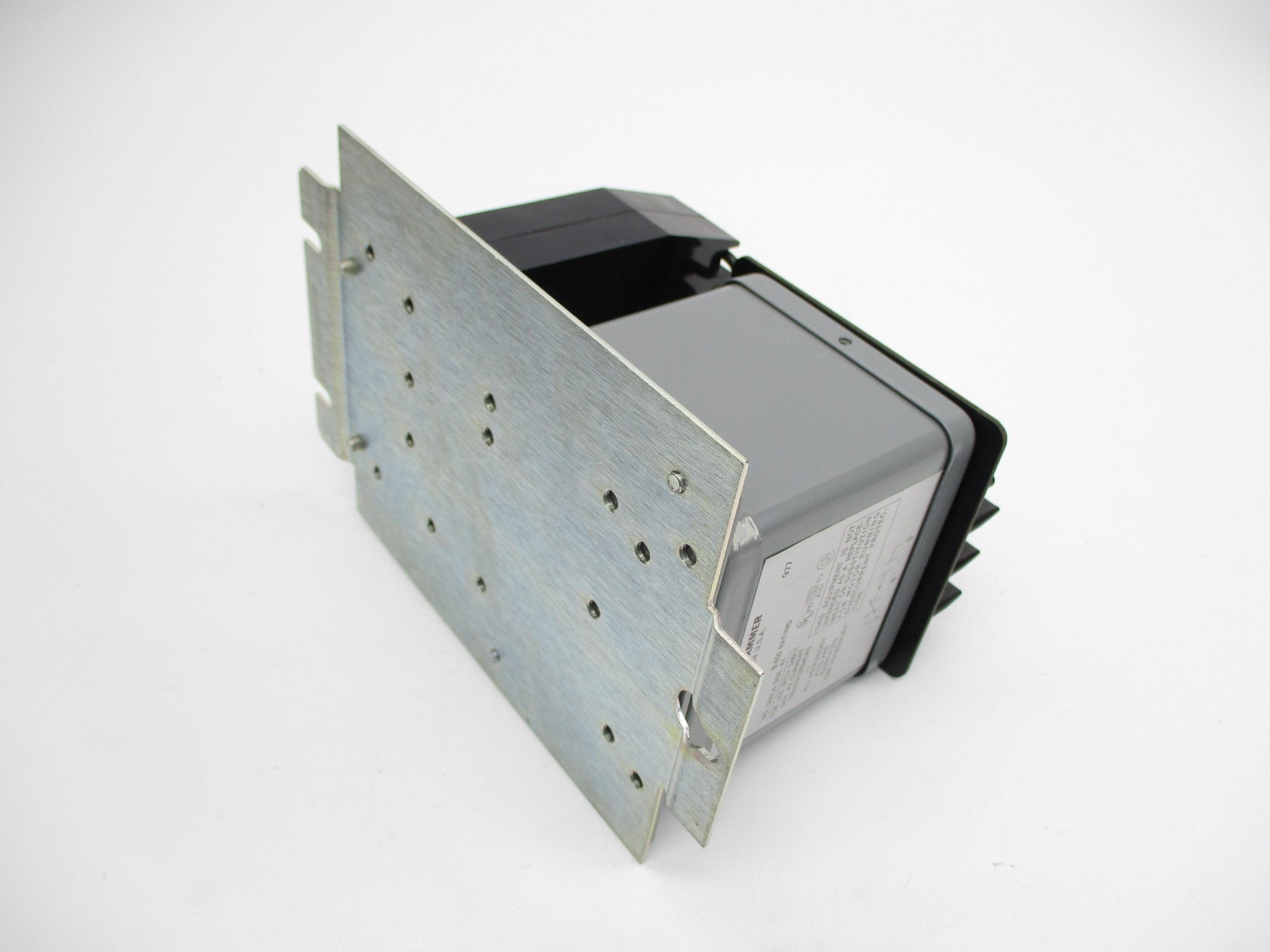 CUTLER HAMMER D60LA4 600V 6-54A NSNP