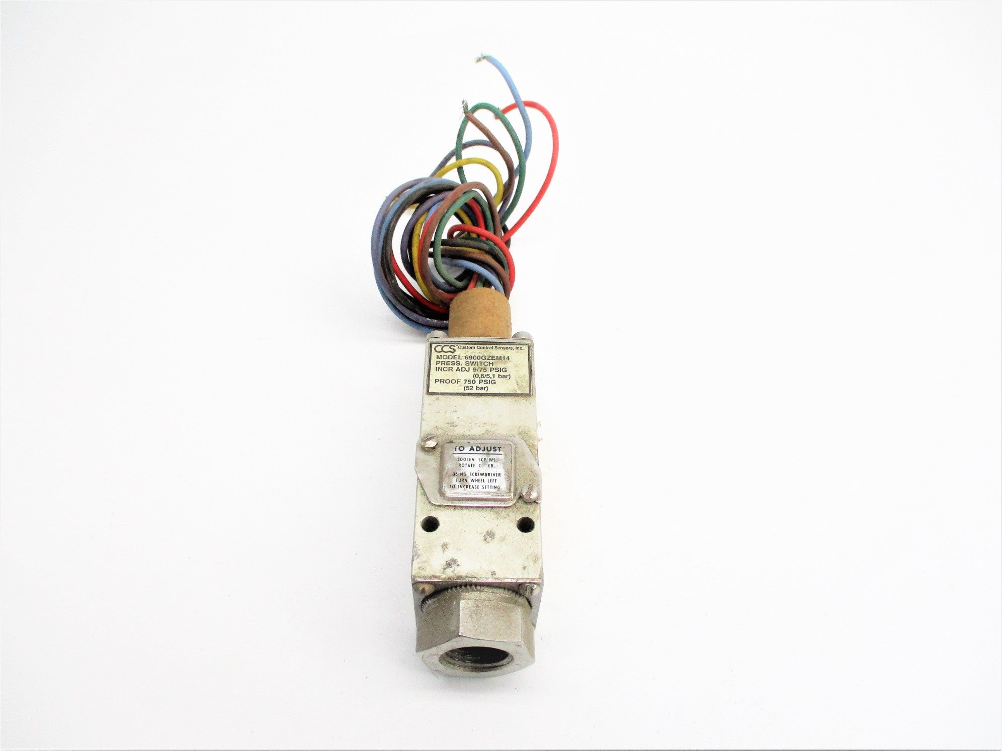 CUSTOM CONTROL SENSORS 6900GZEM14 9/75PSIG UNMP