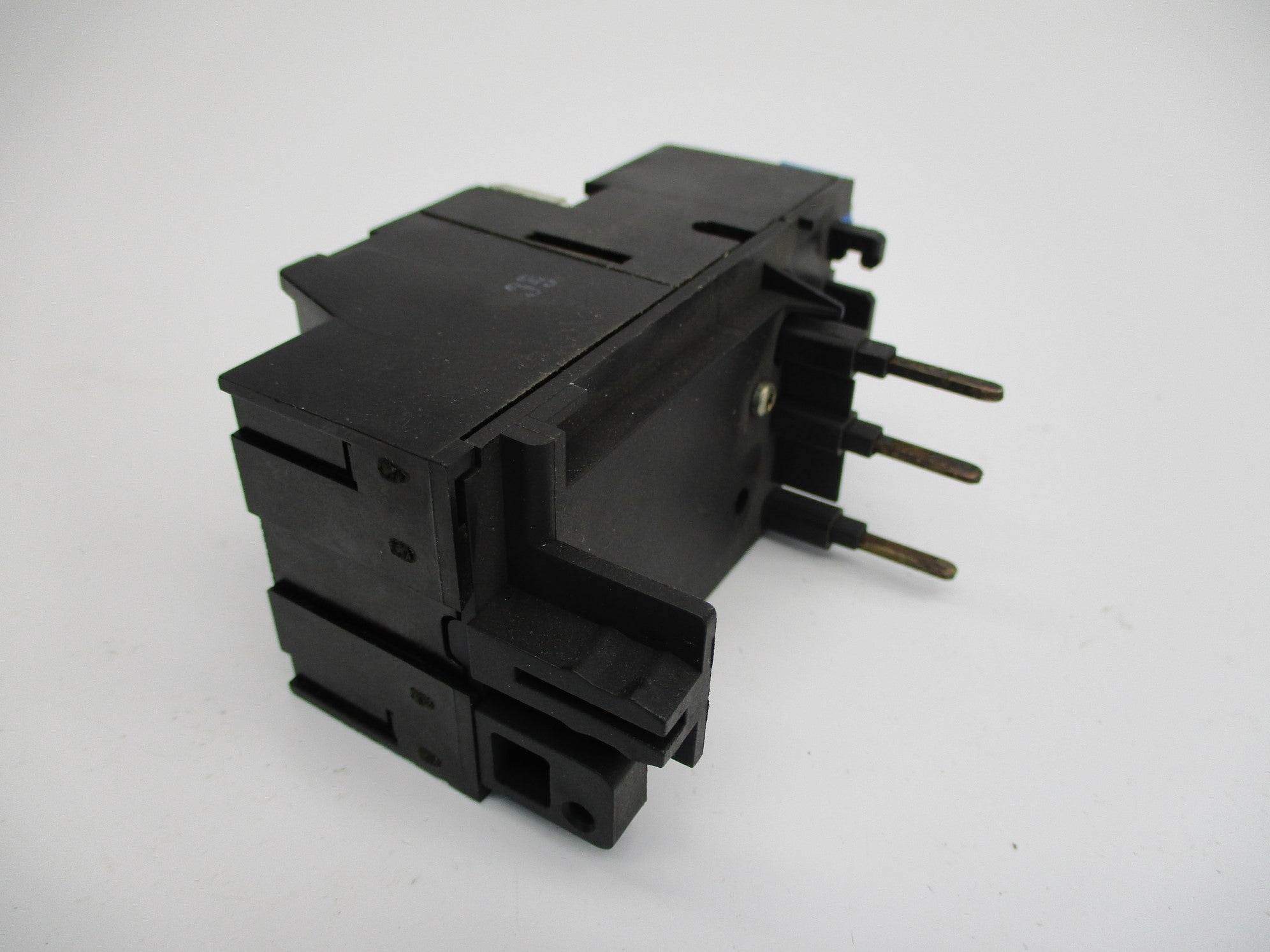 CUTLER HAMMER C316FNA3R SER. A2 13-19A 690V UNMP