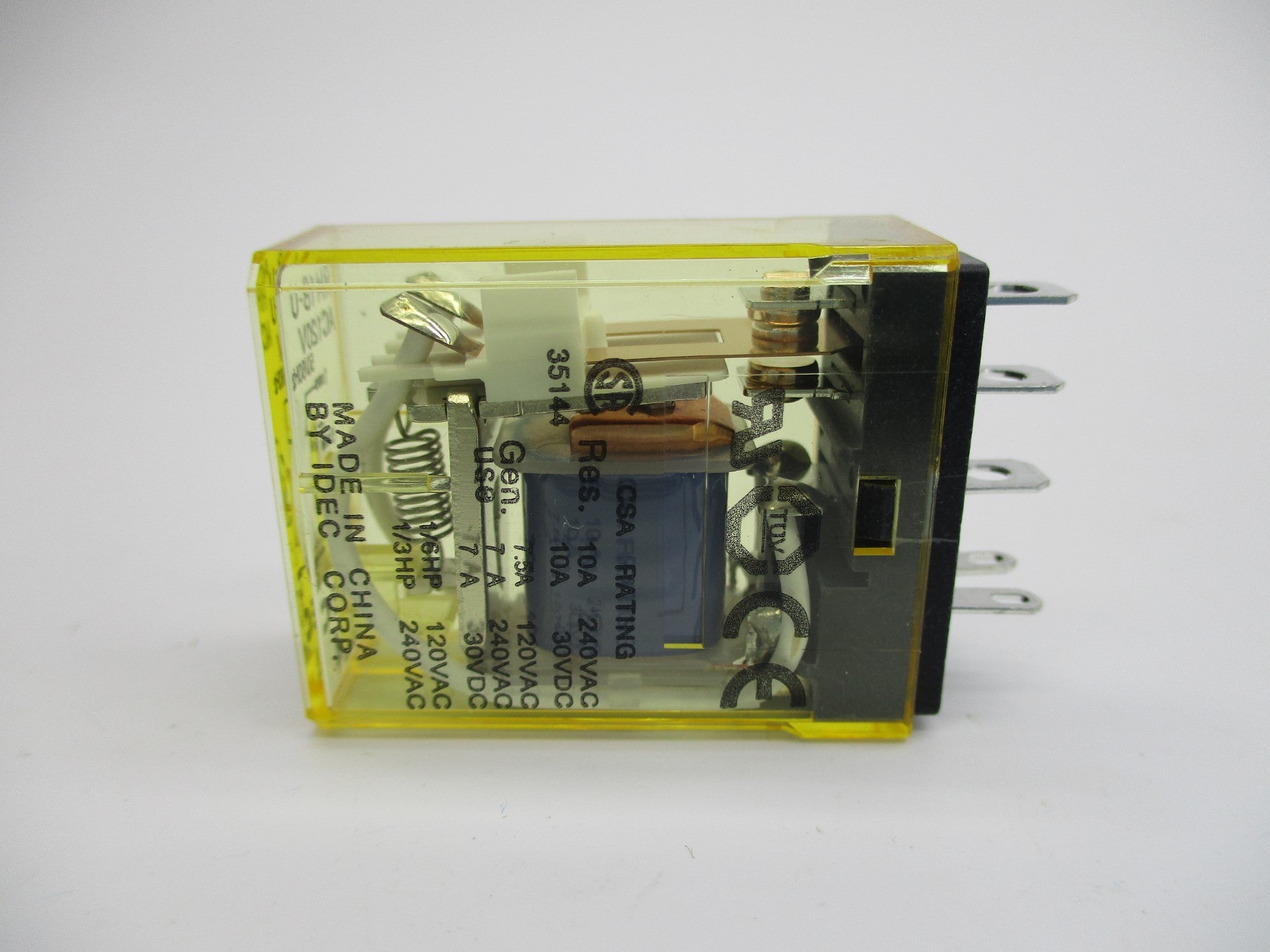 IDEC RH1B-U 120VAC NSNP