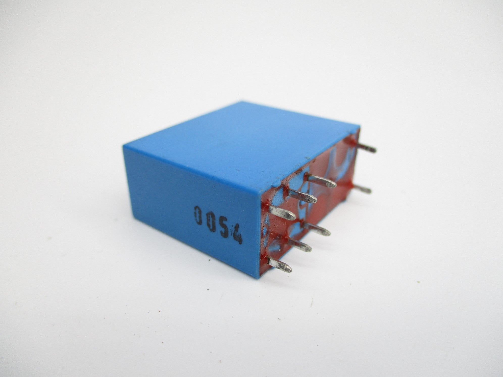 DOLD OW5669.12/698/61 250V 8A NSNP