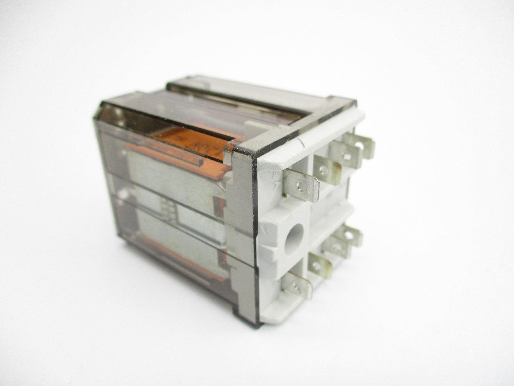 ALLEN BRADLEY 700-HB32A1 SER. D 15A 120VAC (WH) NSMP