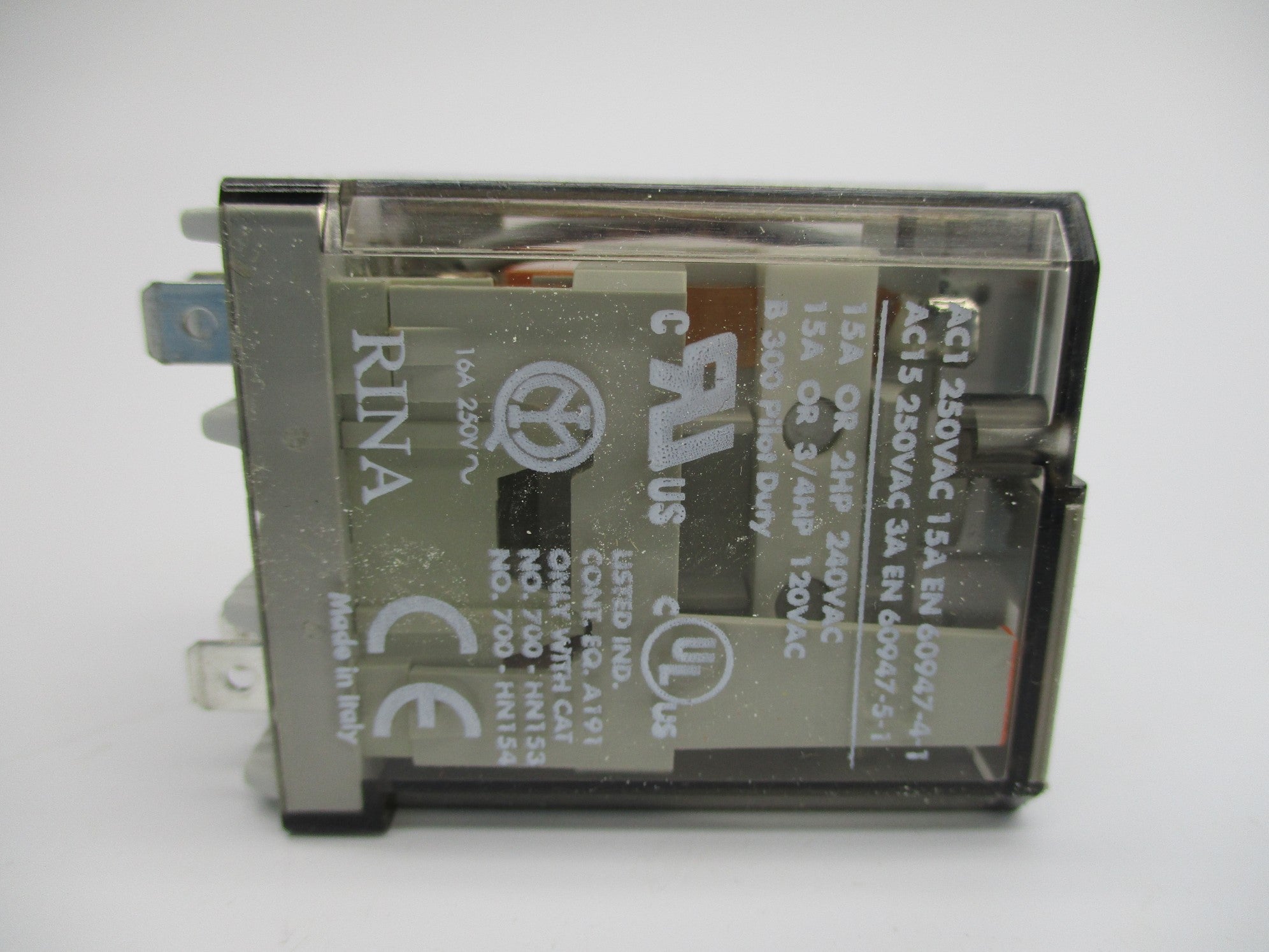 ALLEN BRADLEY 700-HB32A1 SER. D 15A 120VAC (WH) NSMP