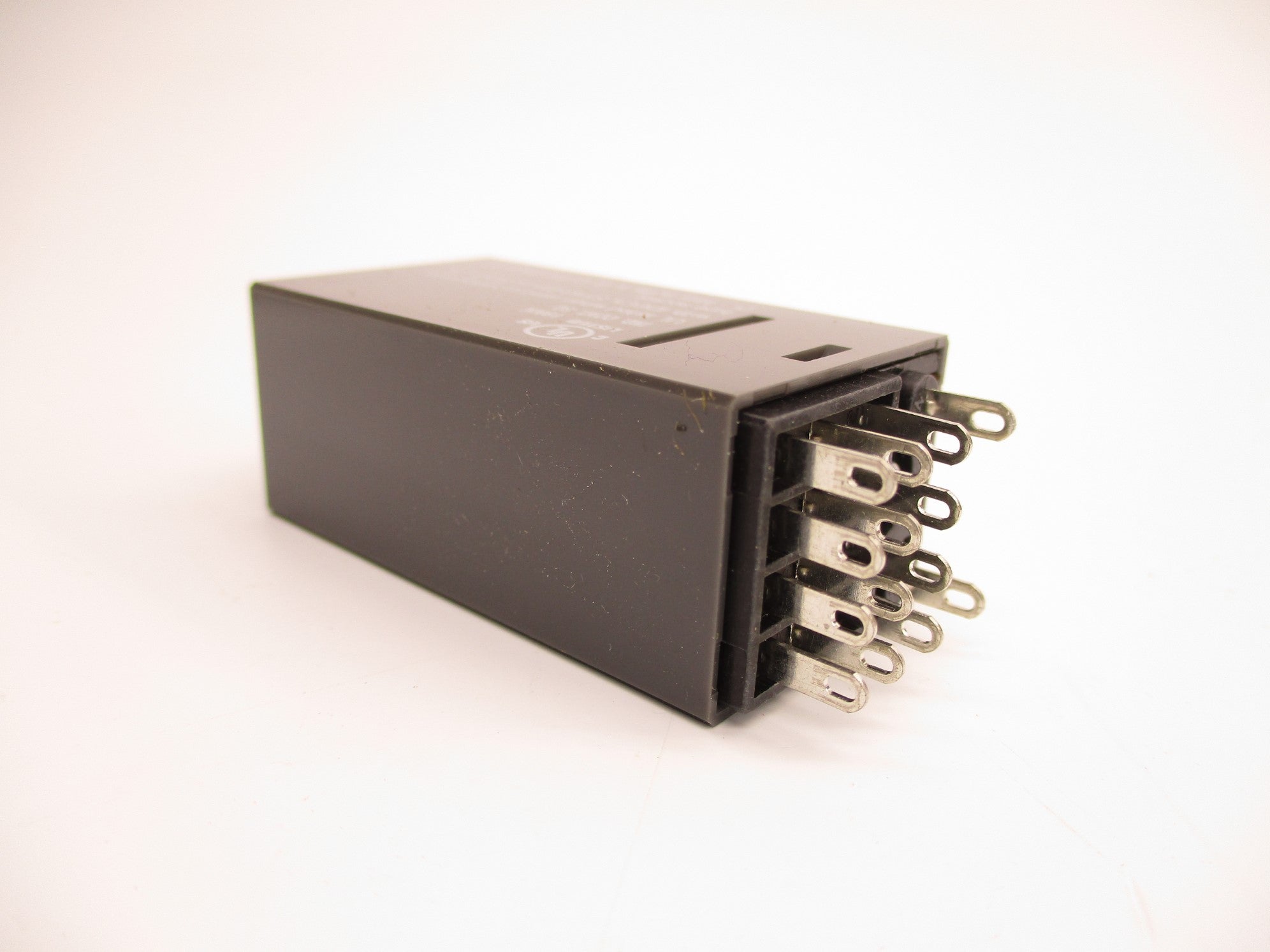 IDEC GT5Y-4SN3A100 100-120VAC NSMP