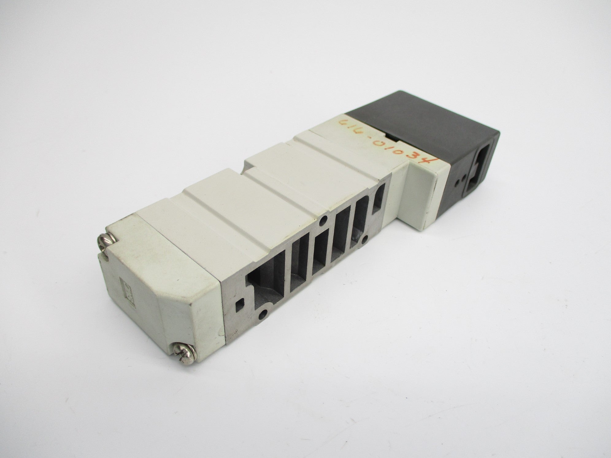 SMC VQC4101-5 UNMP