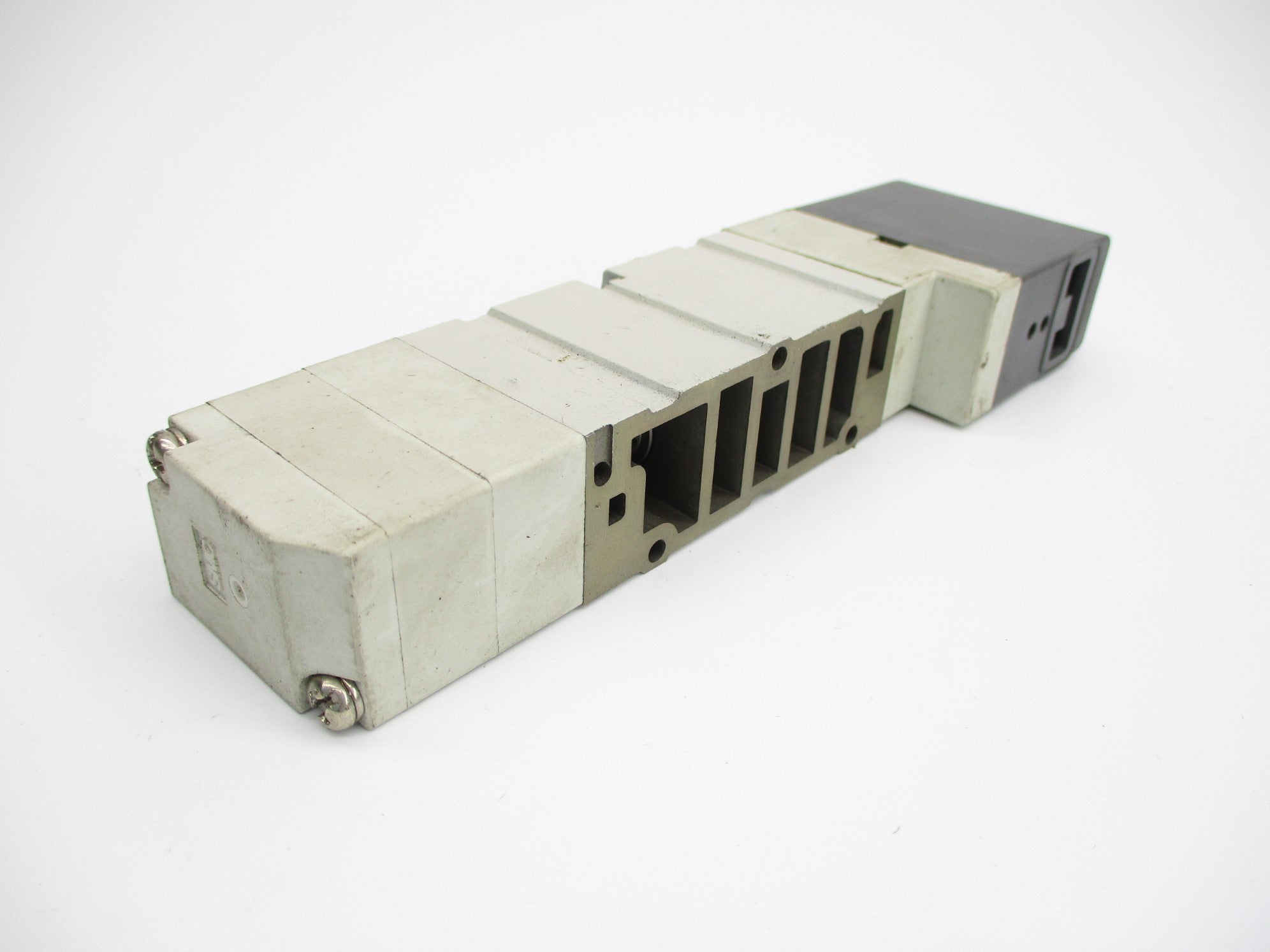 SMC VQ4300-3 UNMP
