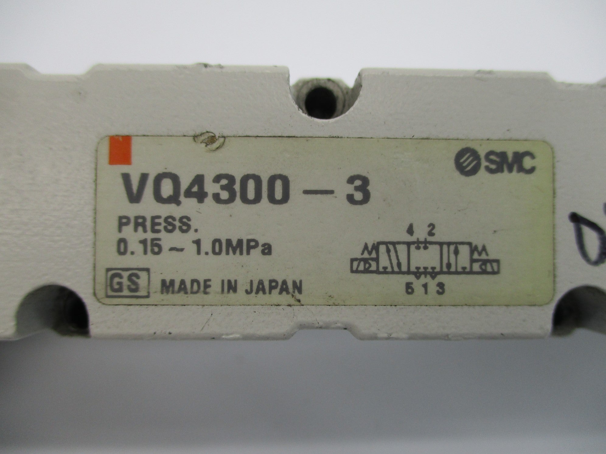 SMC VQ4300-3 UNMP