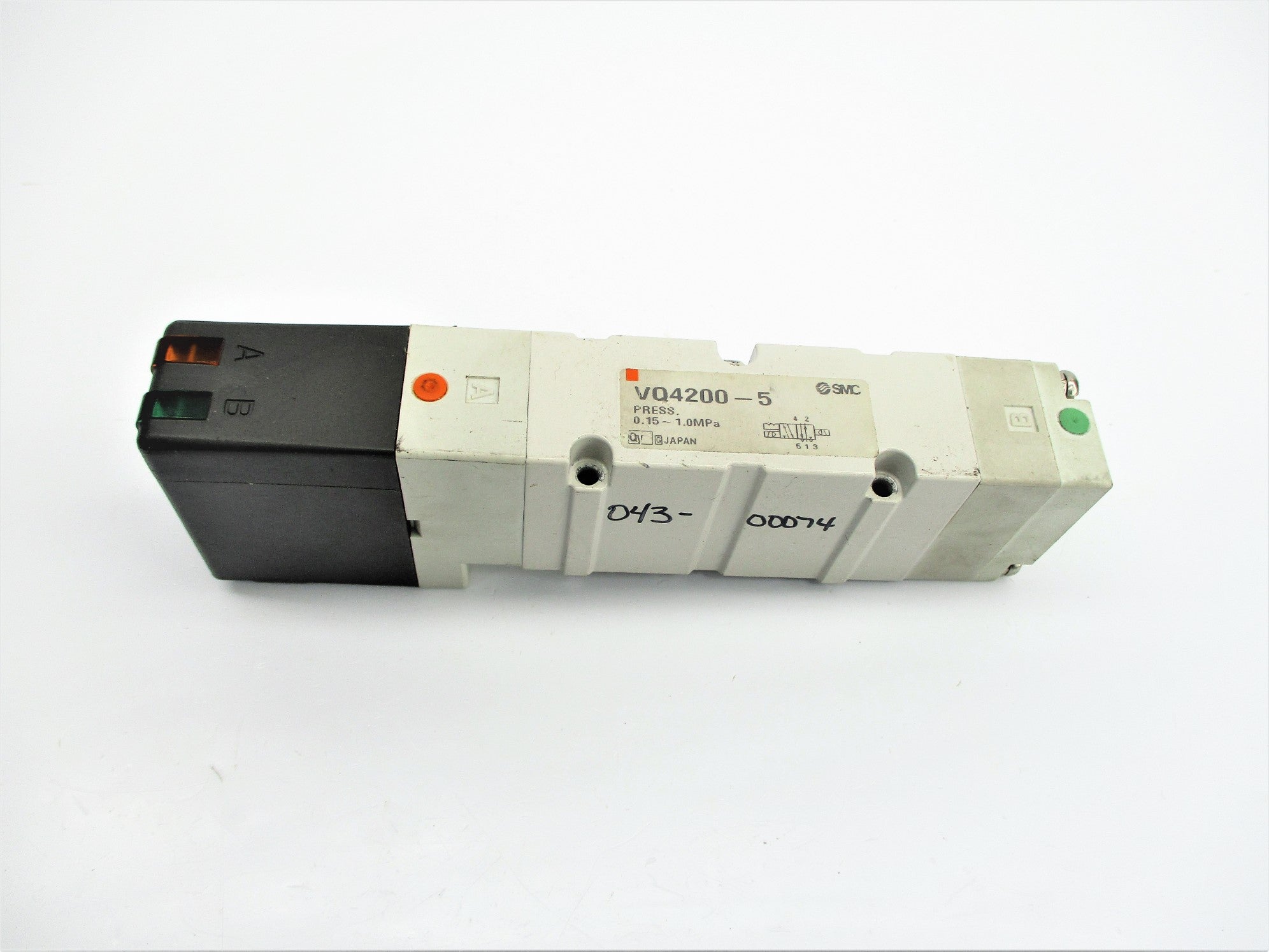 SMC VQ4200-5 UNMP