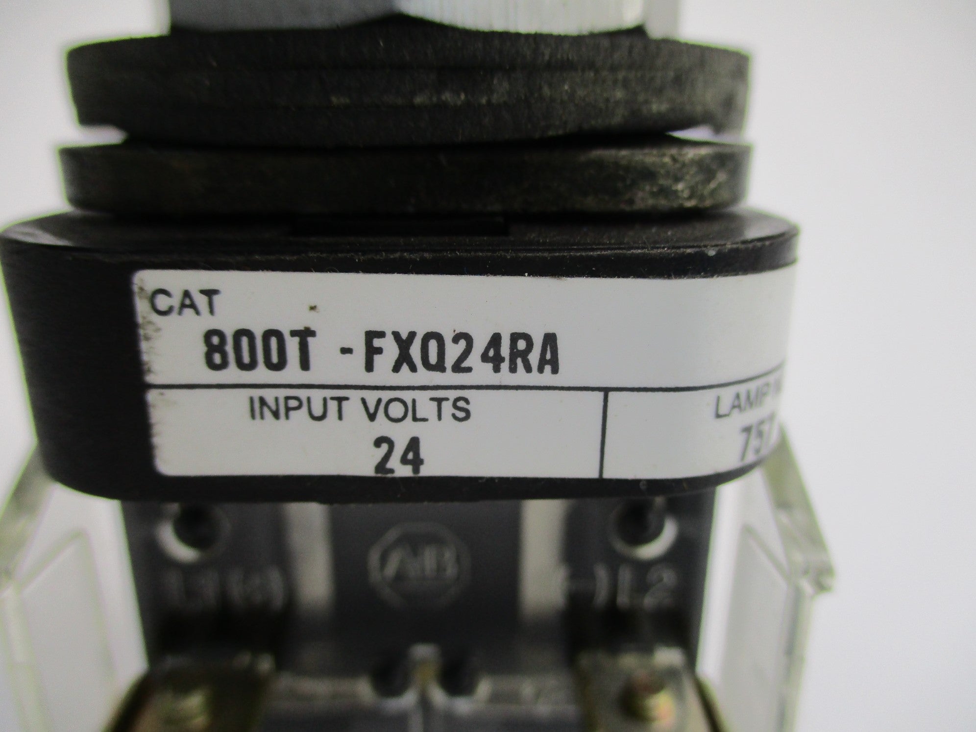 ALLEN BRADLEY 800T-FXQ24RA SER. T UNMP
