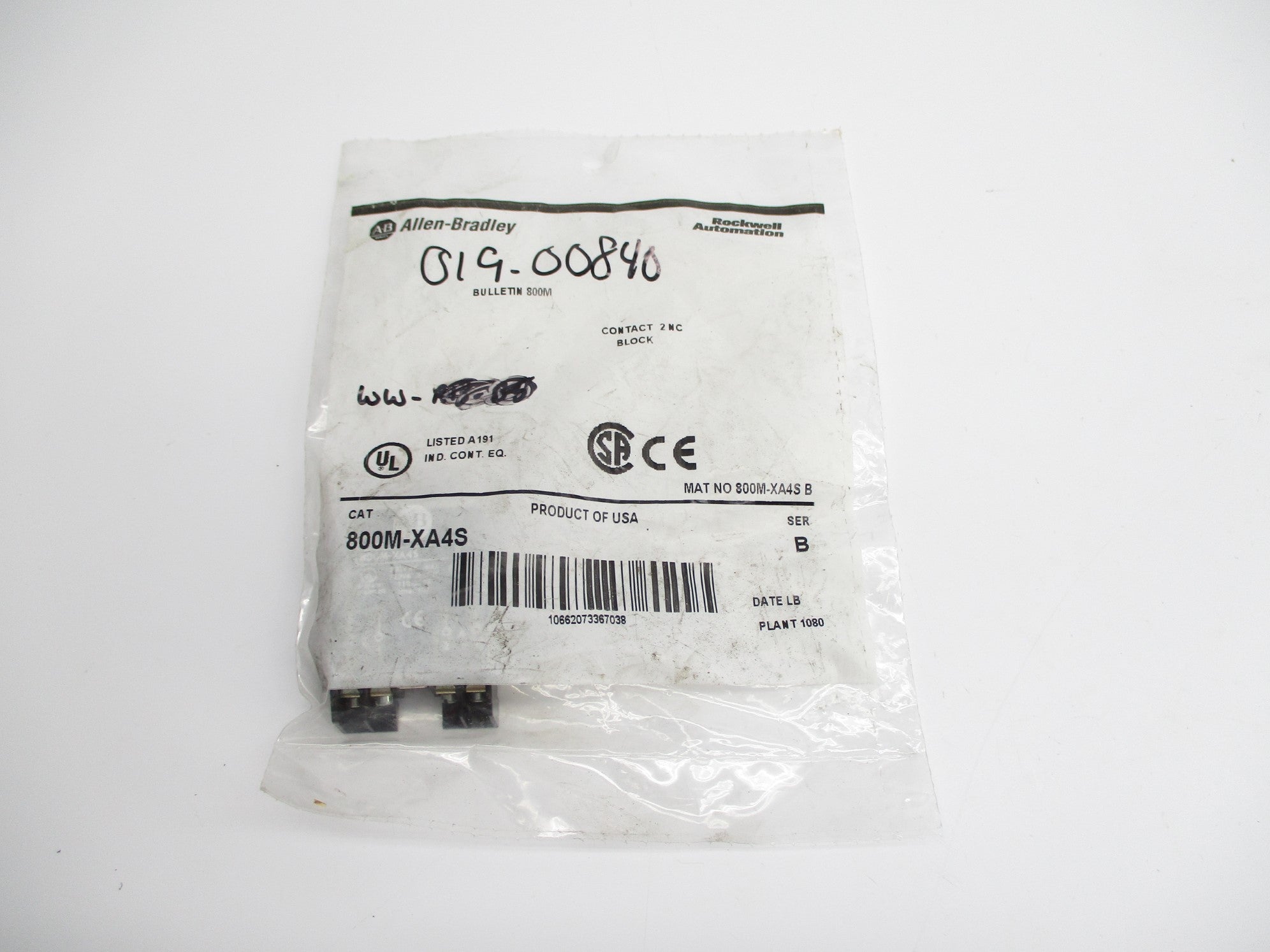 ALLEN BRADLEY 800M-XA4S SER. B (WH) NSMP
