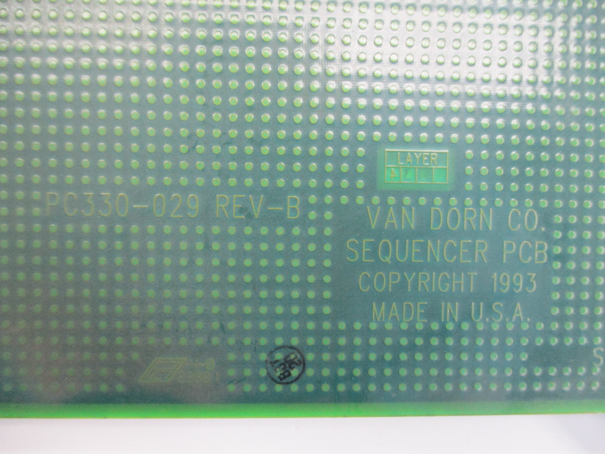 VAN DORN 330029 REV. B NSNP