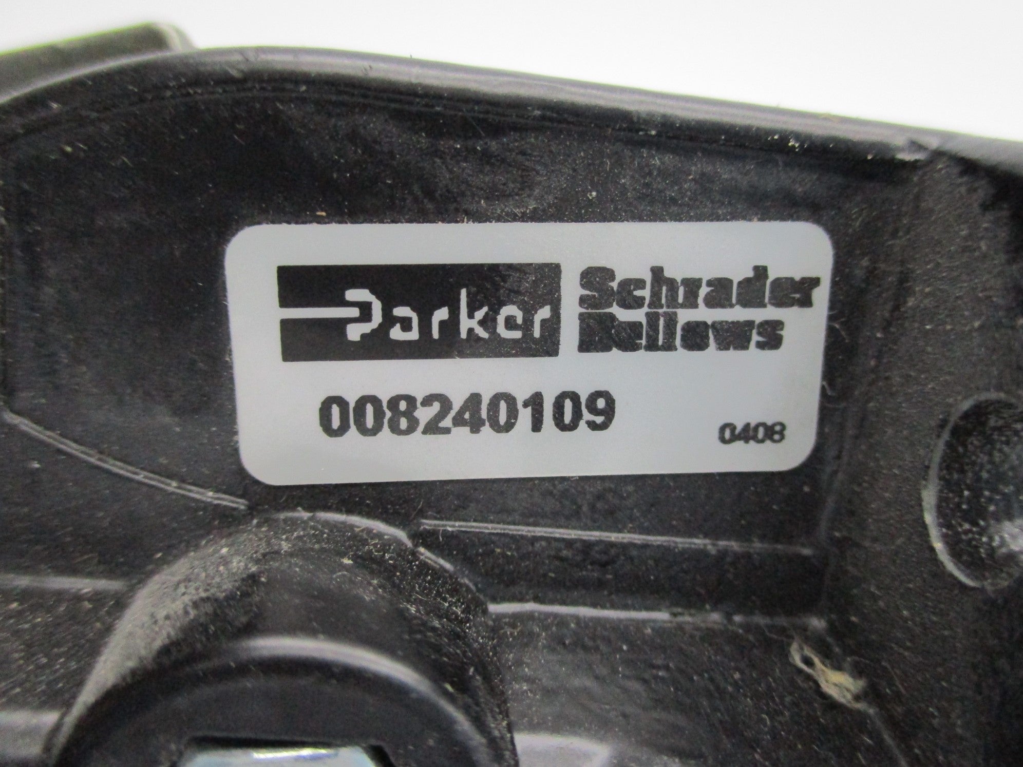 PARKER 008240109 NSNP