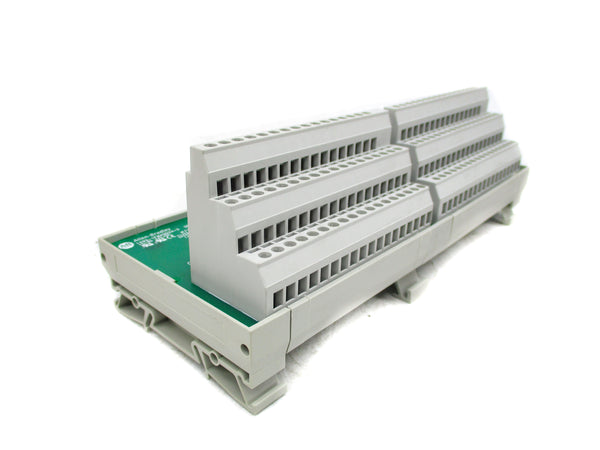 ALLEN BRADLEY 1492-IFM40D24-3 SER. A (BR/WH) NSMP