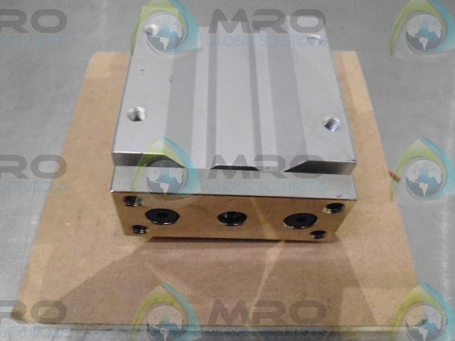 SMC MGQM16-30-XC18 COMPACT GLIDE CYLINDER, SLIDE BEARING *NEW NO BOX*