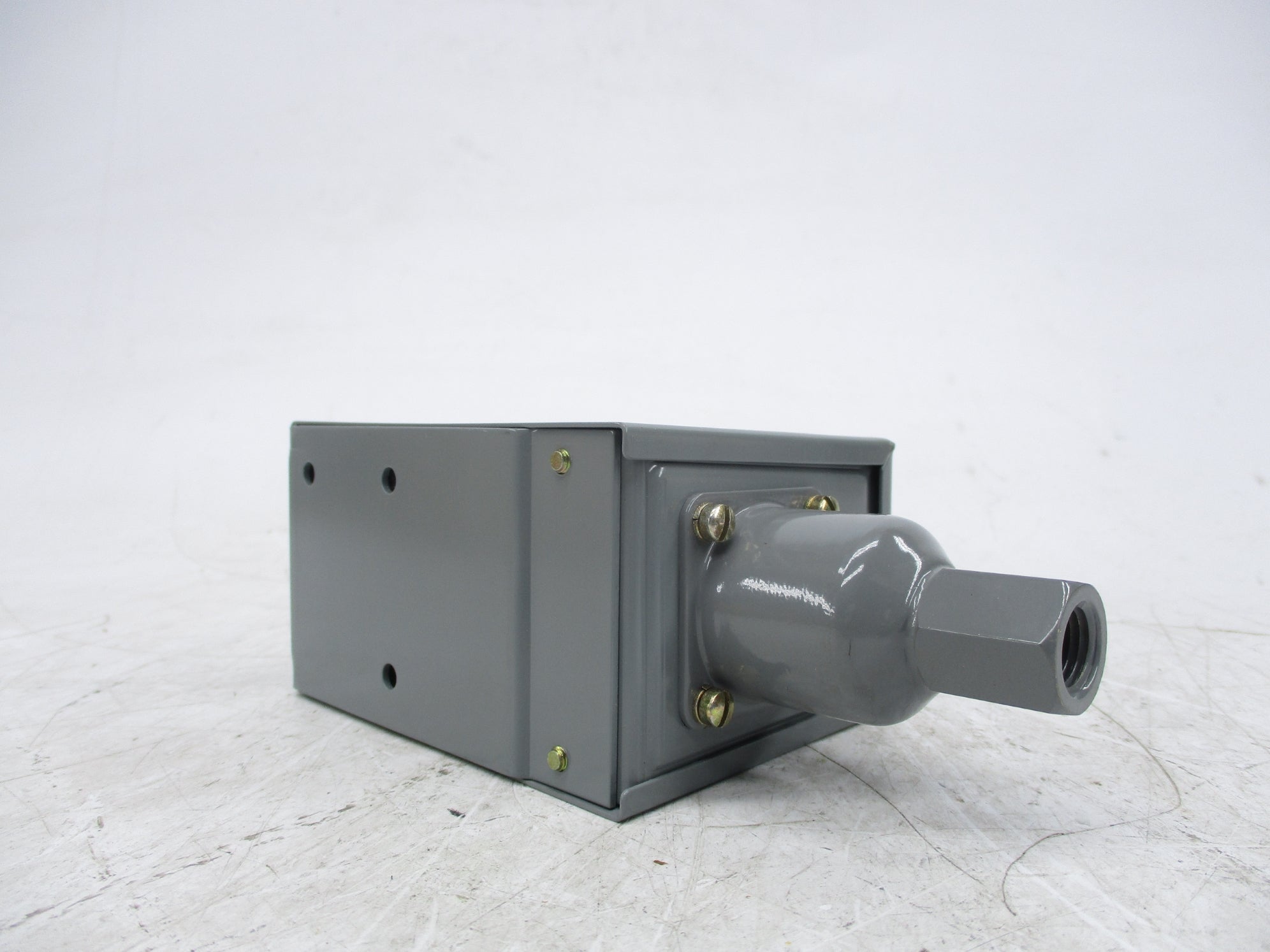 ALLEN BRADLEY 836-NX4 SER. A (BR/WH) NSMP