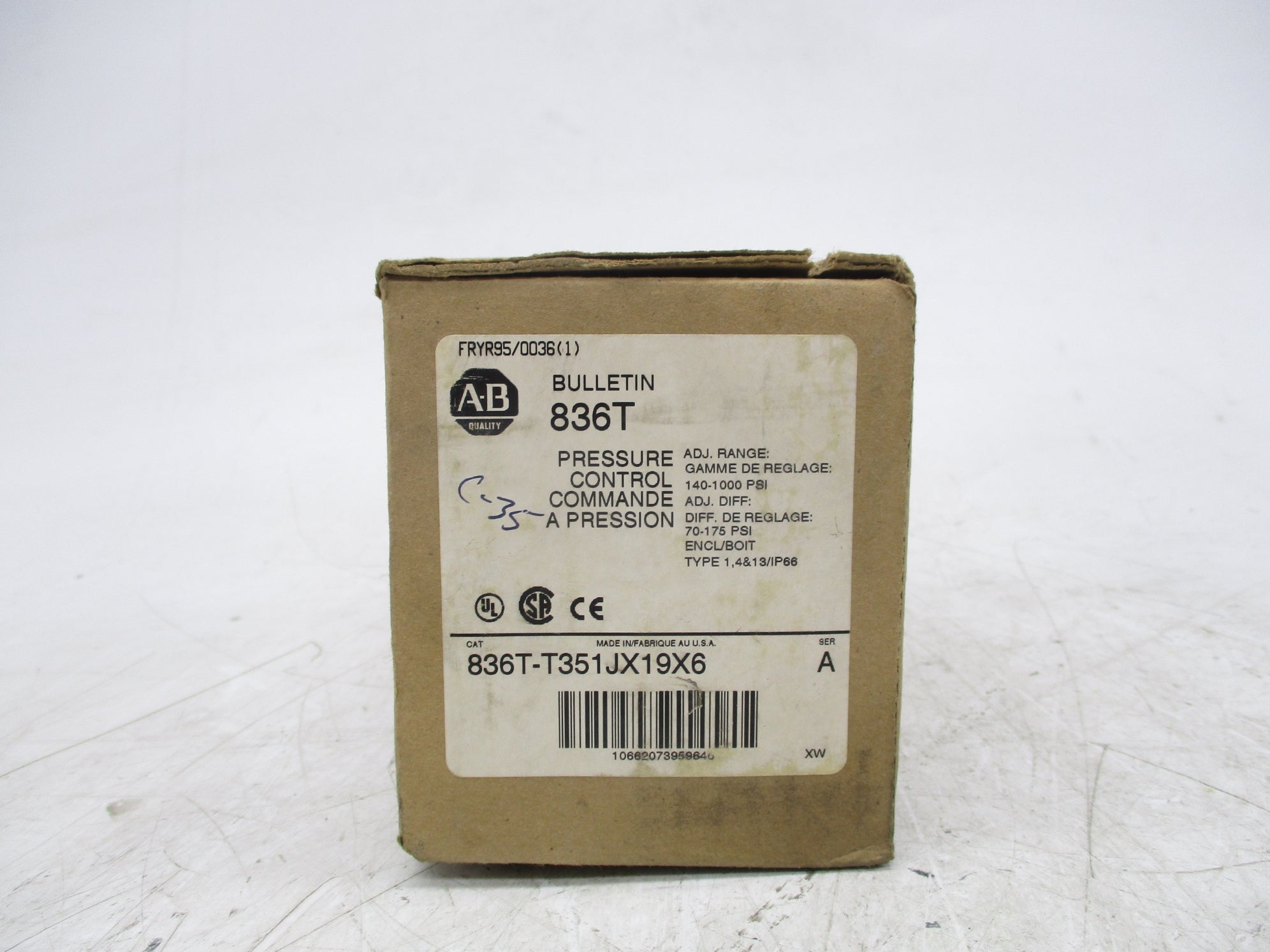 ALLEN BRADLEY 836T-T351JX19X6 SER. A (BR/WH) NSMP