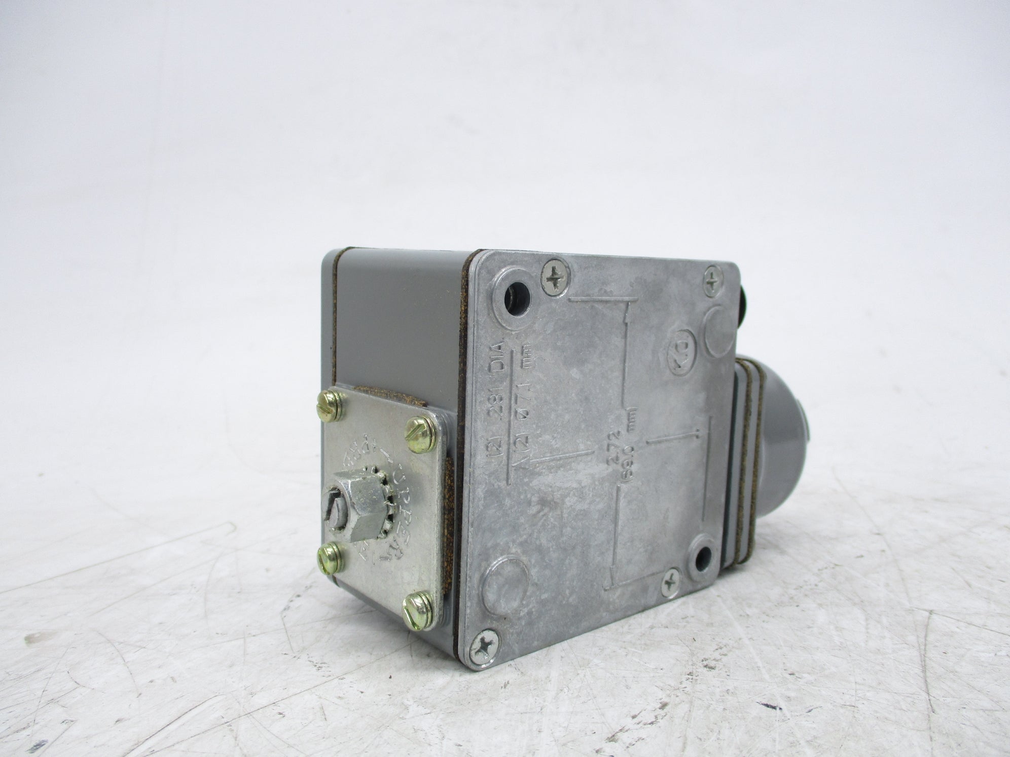 ALLEN BRADLEY 836T-T251JX24X9 SER. B (BR/WH) NSMP