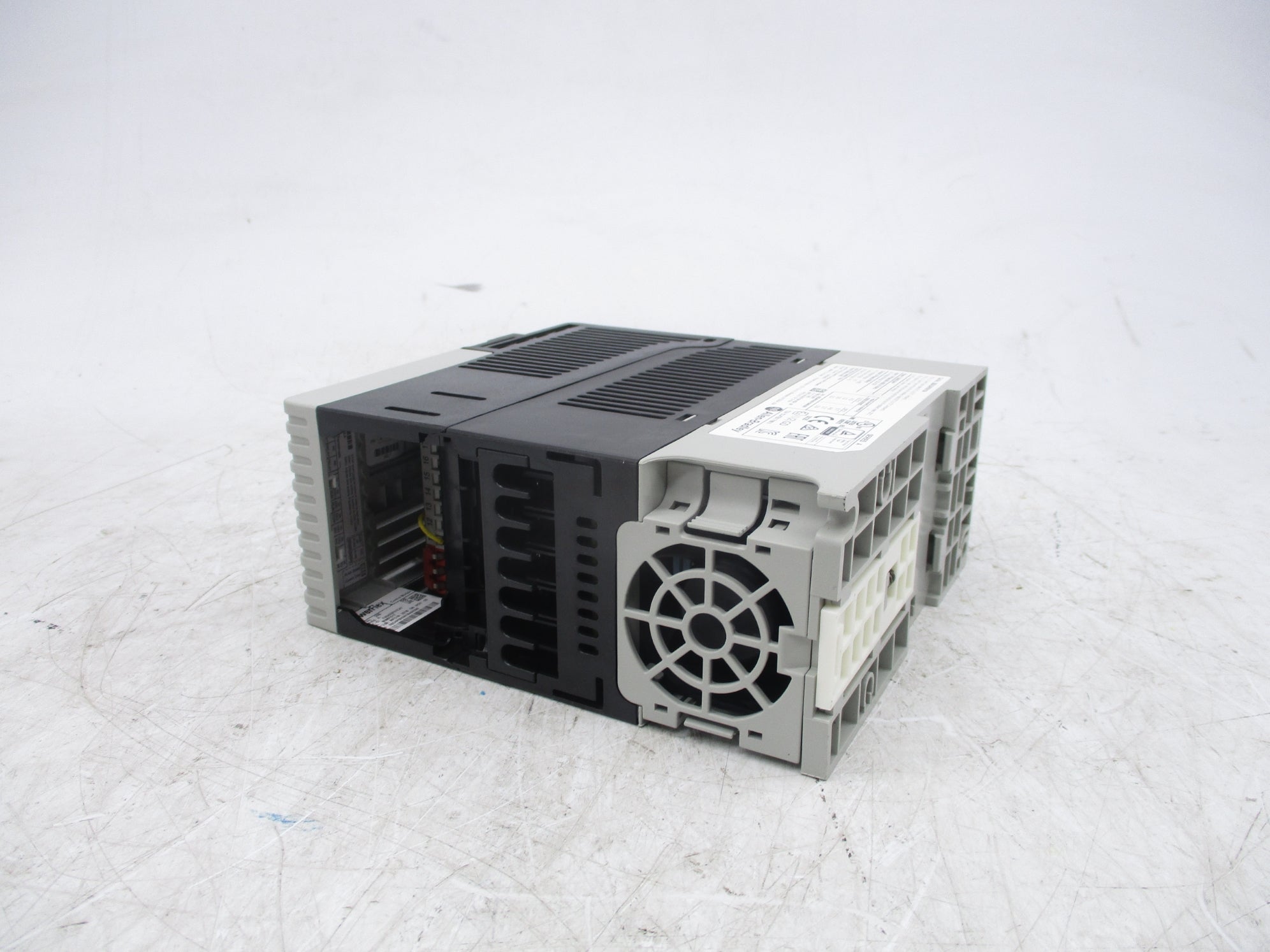 INDUSTRIAL SPARE PART 25B-D4P0N104 SER. A 323-528V 4A F/W 5.001 NSMP