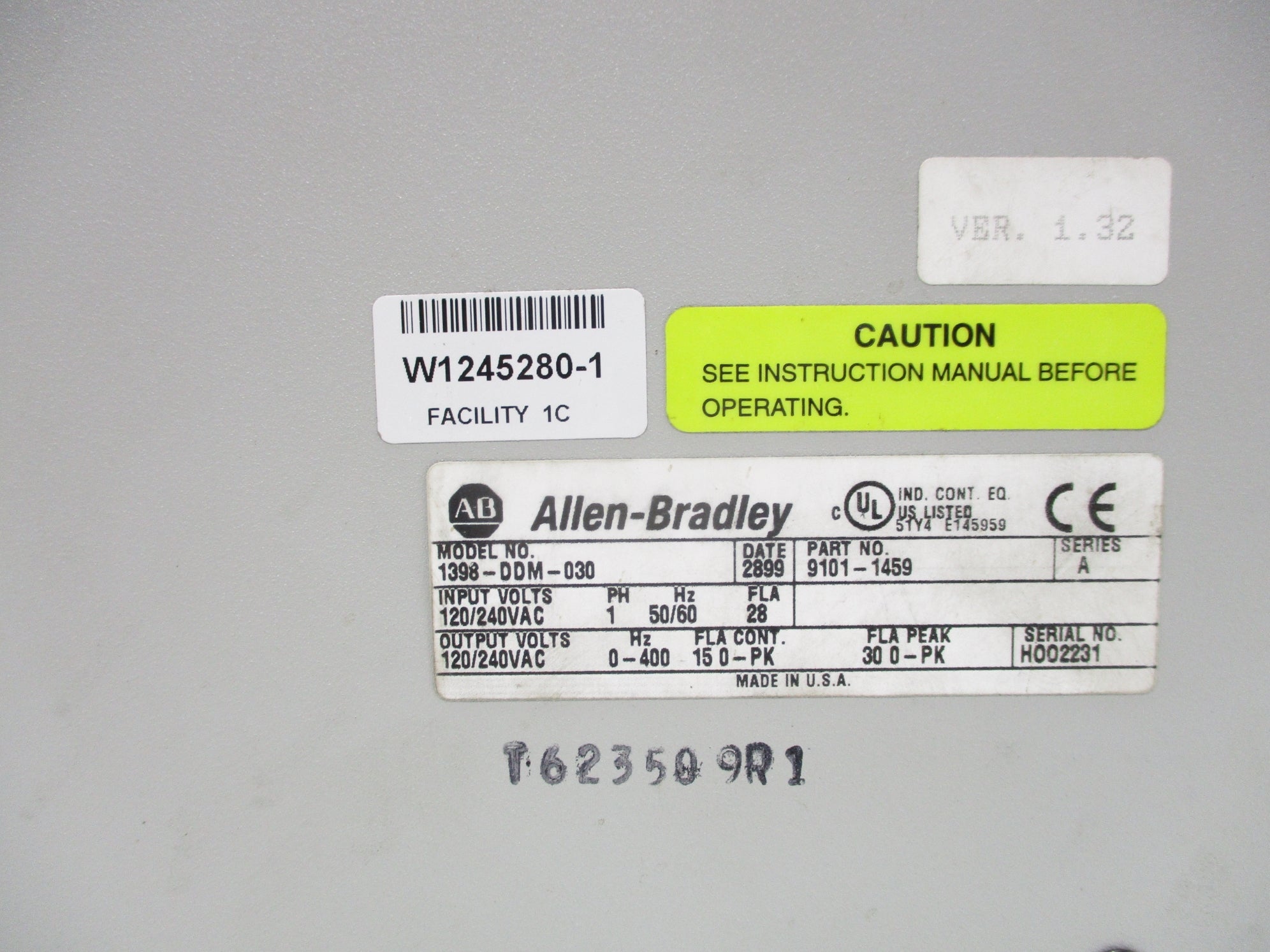 ALLEN BRADLEY 1398-DDM-030 SER A F/W V1.32 UNMP