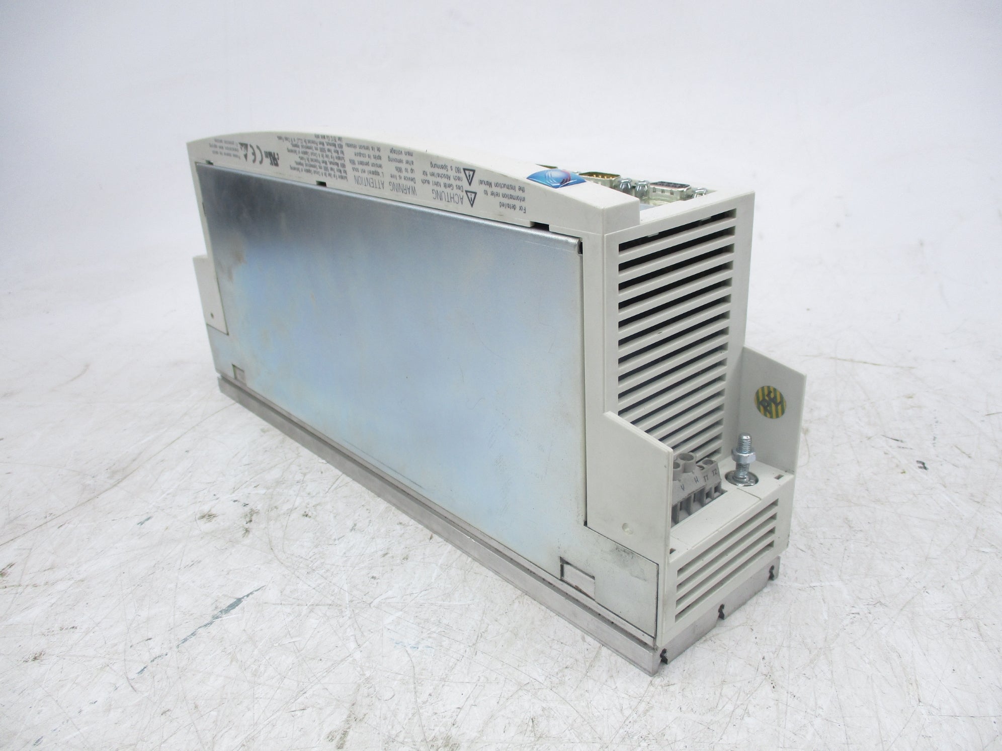 LENZE EVS9322-CSV003 UNMP