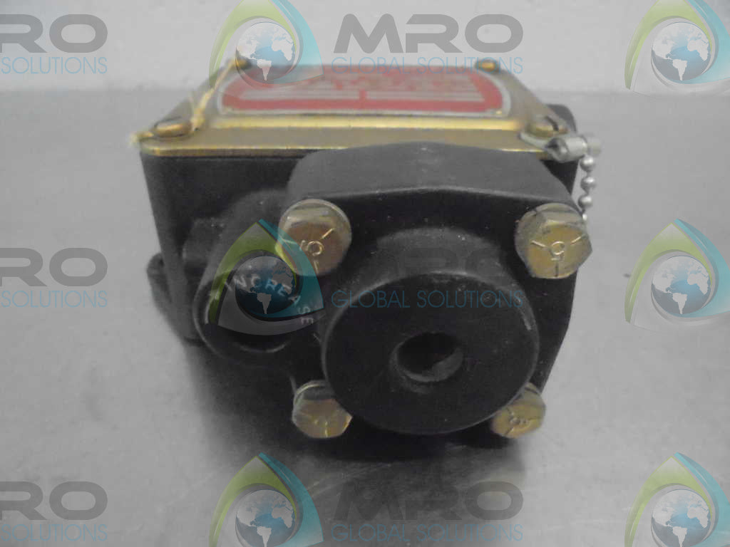 BARKDALE VALVES P1H-B3 HI-"P" PRESSURE SWITCH *USED*