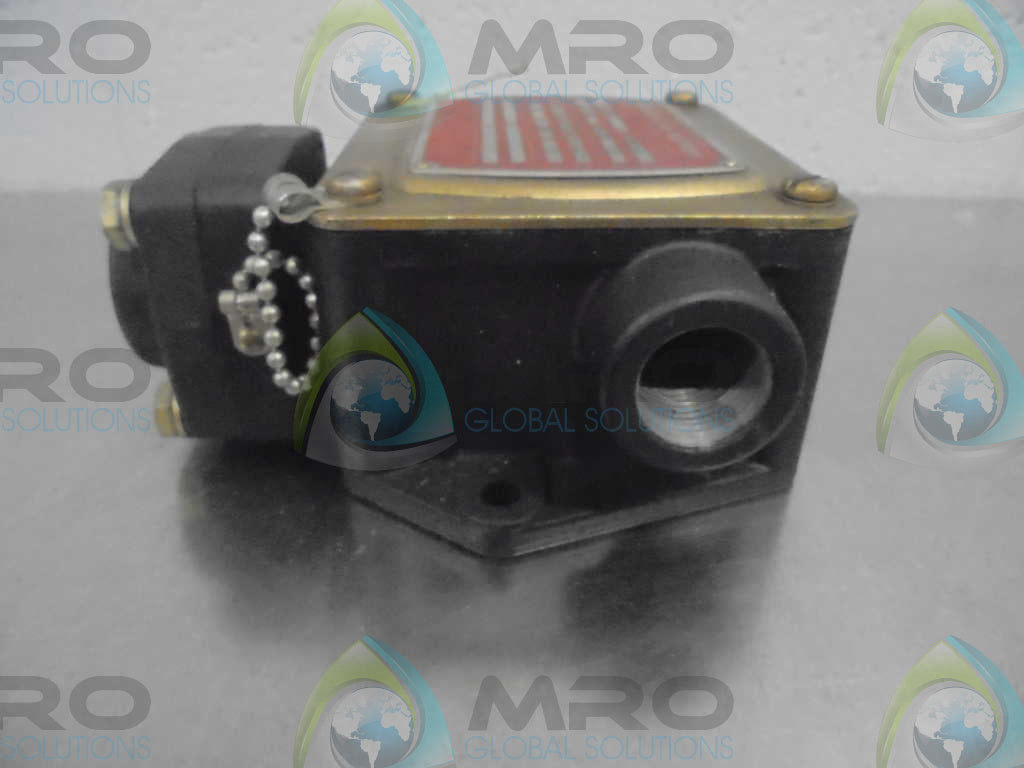 BARKDALE VALVES P1H-B3 HI-"P" PRESSURE SWITCH *USED*