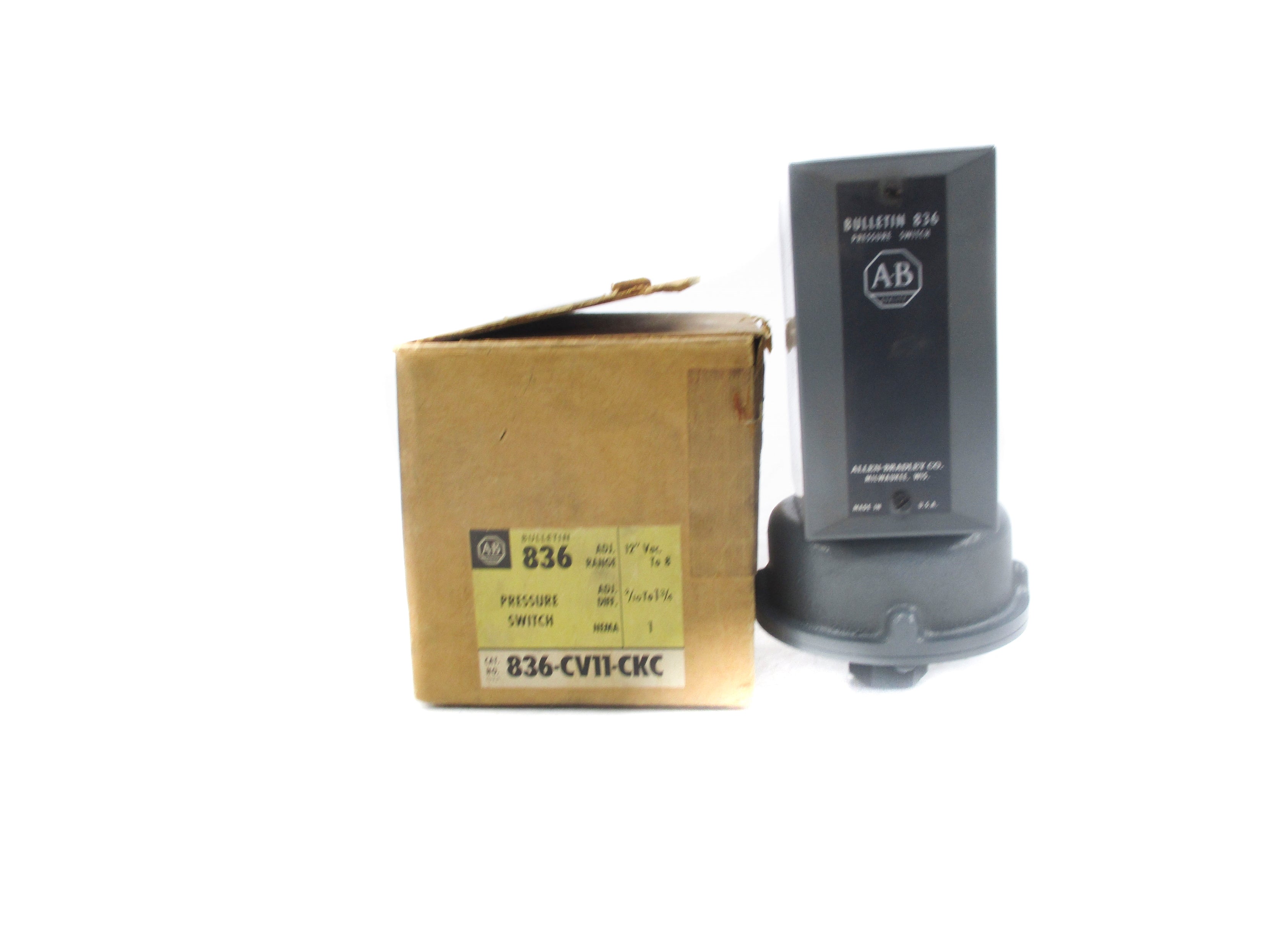 ALLEN BRADLEY 836-CV11-CKC (BR/YL) NSMP