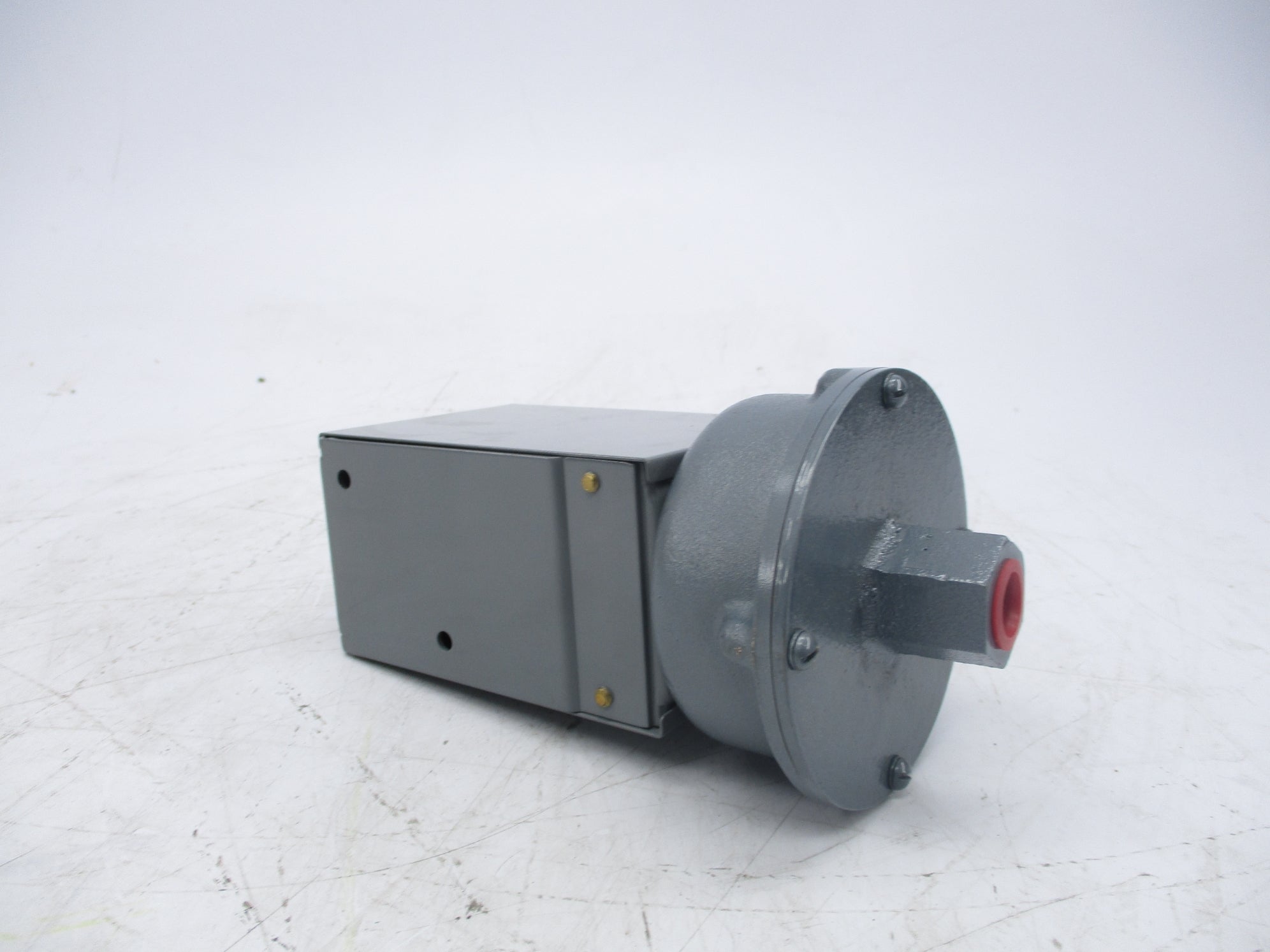 ALLEN BRADLEY 836-CV11-CKC (BR/YL) NSMP