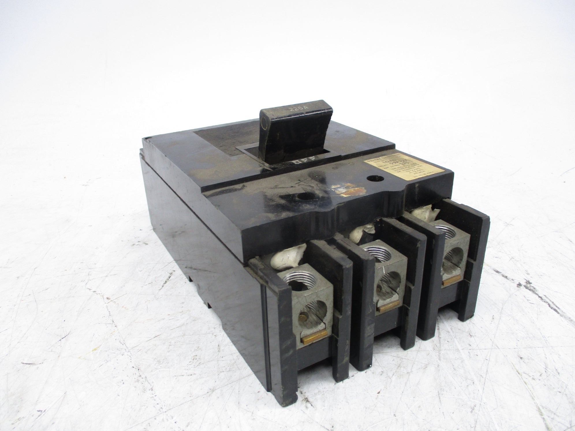 SQUARE D 997327 600V 225A UNMP