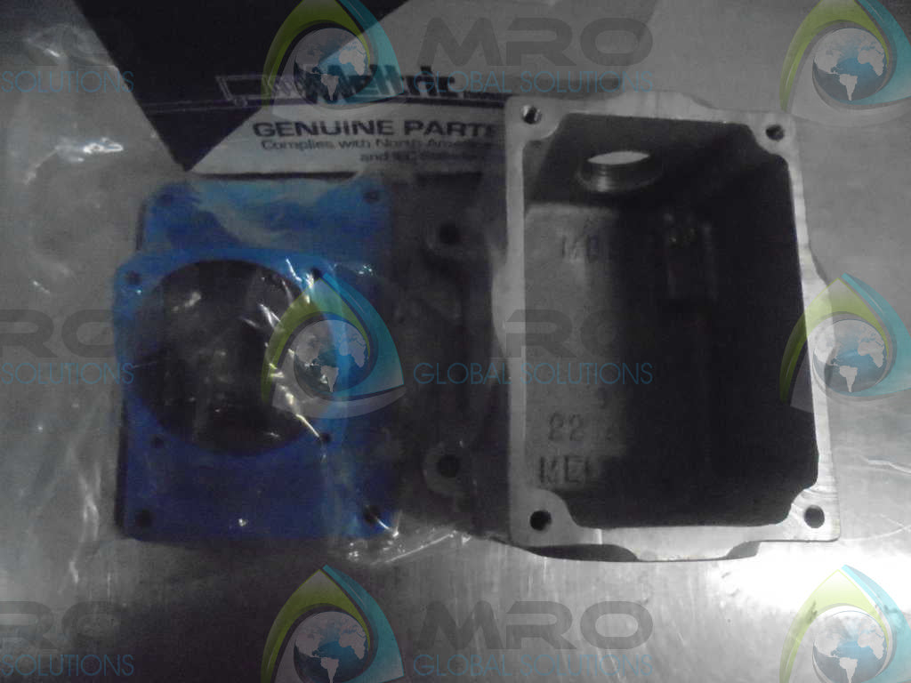 METTRIC CORP. 61-1A053-080-34 ANGLEBOX W/3/4" NPT *NEW IN BOX*