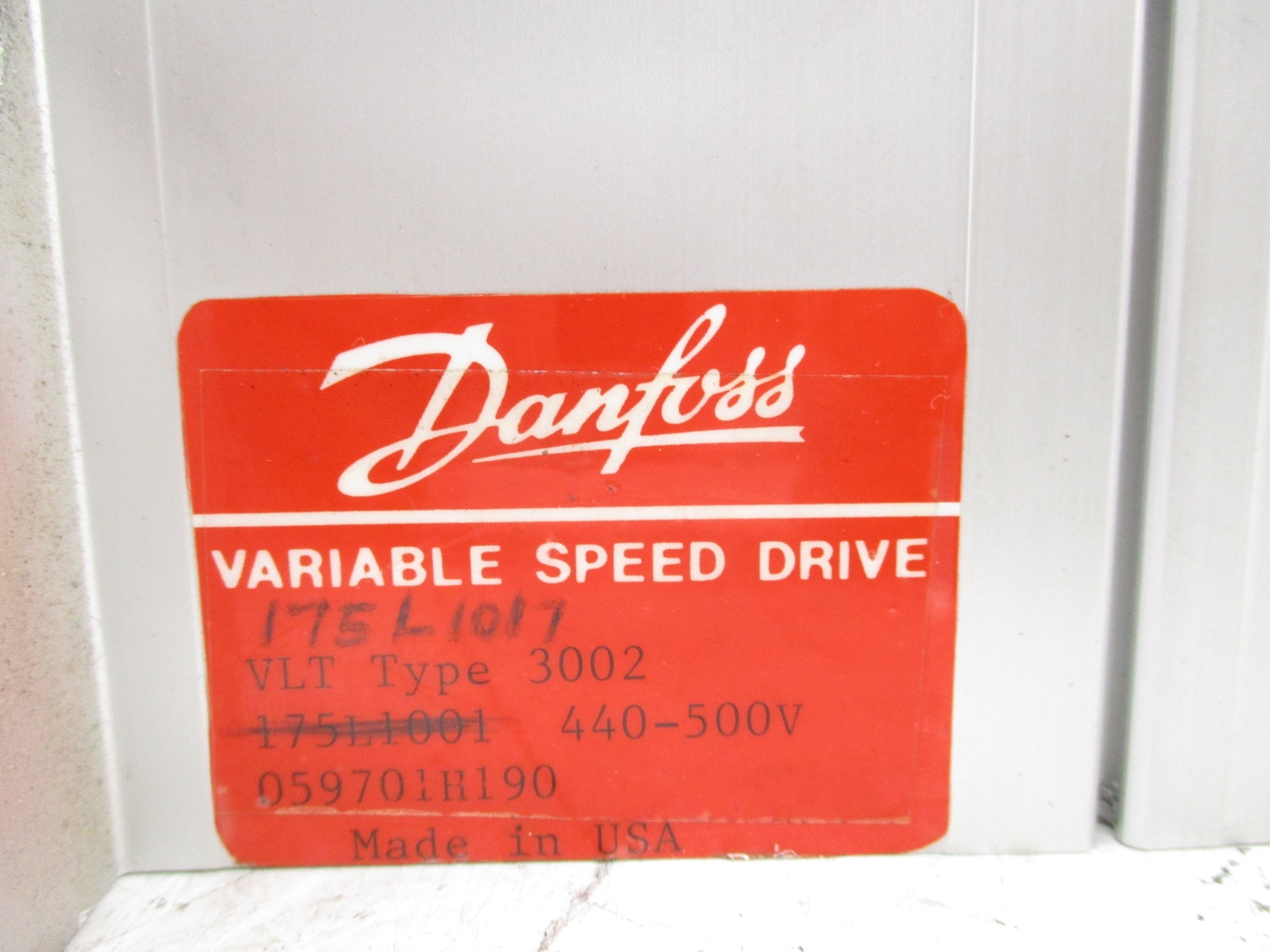 DANFOSS VLT3002 (AS PICTURED) UNMP