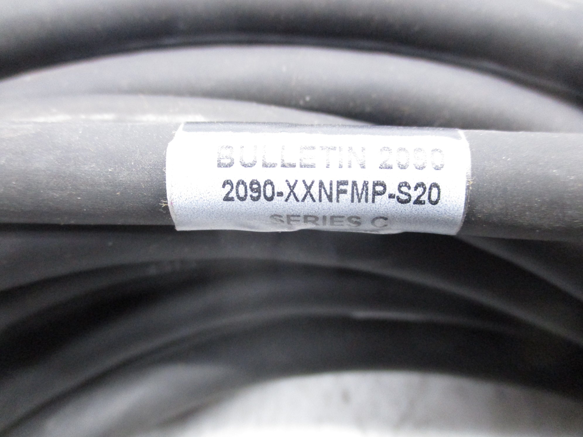 ALLEN BRADLEY 2090-XXNFMP-S20 SER. C UNMP
