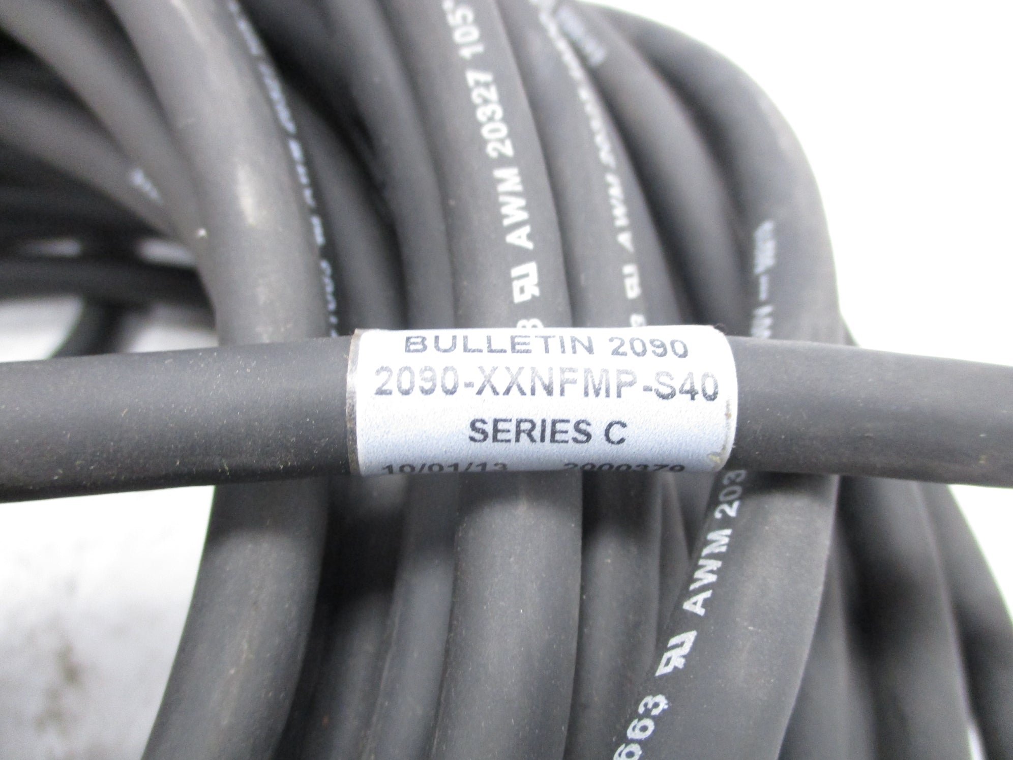 ALLEN BRADLEY 2090-XXNFMP-S40 SER. C NSNP