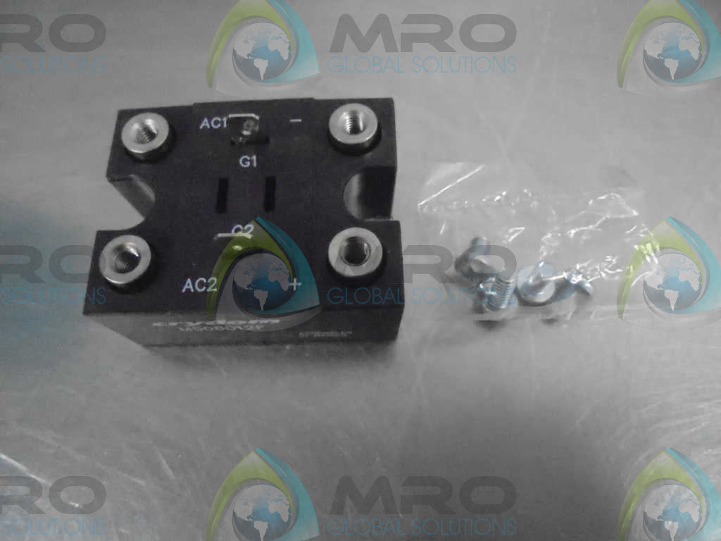 LOT OF 3 CRYDOM M508012F THYRISTOR MODULE BRIDGE, HALF-CNTLD ,CC, 240V *NEW IN BOX*