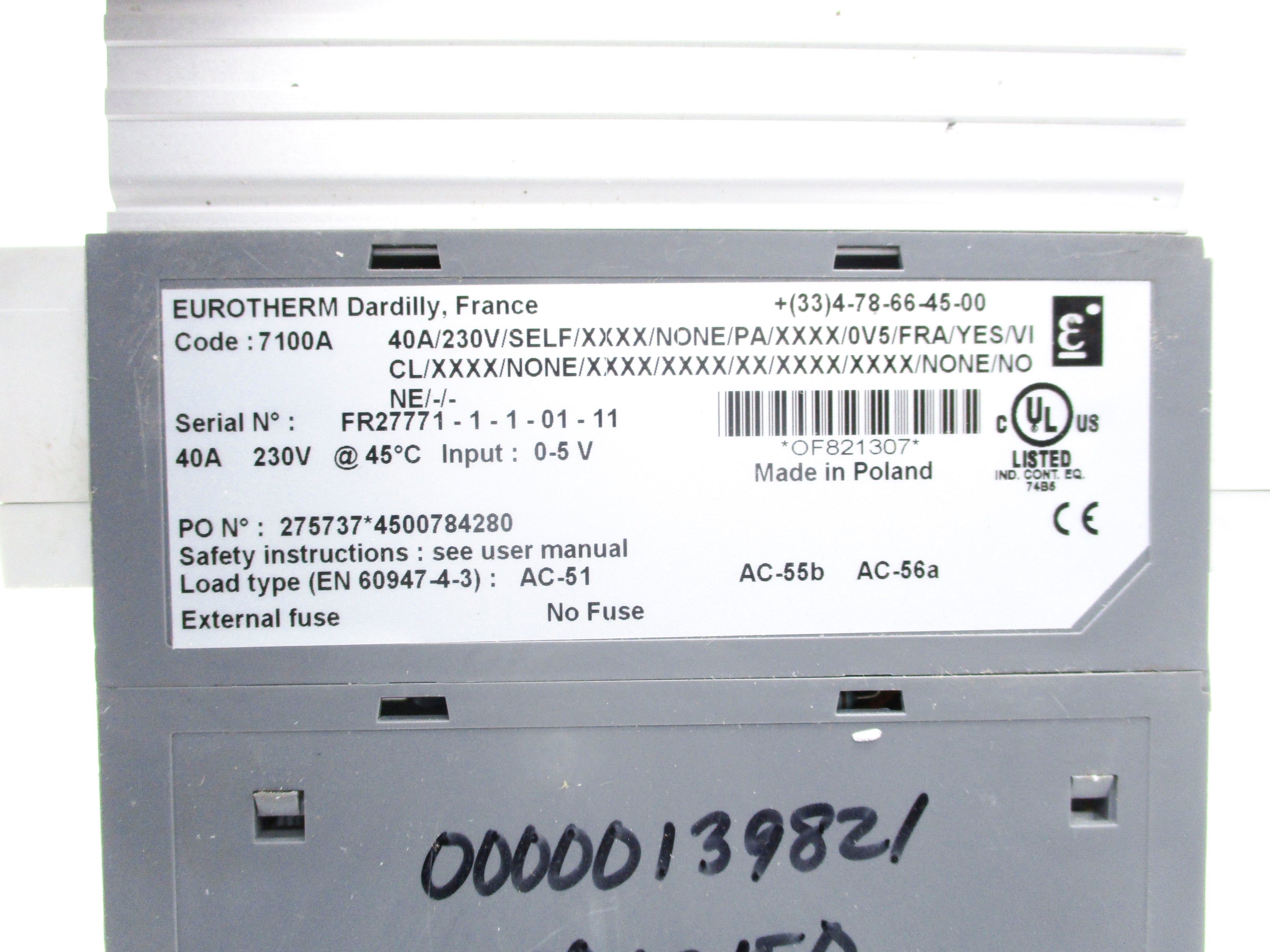 EUROTHERM 7100A/40A/230V/SELF/XXXX/NONE/PA/XXXX/0V5/FRA/YES/VICL/XXXX/NONE UNMP