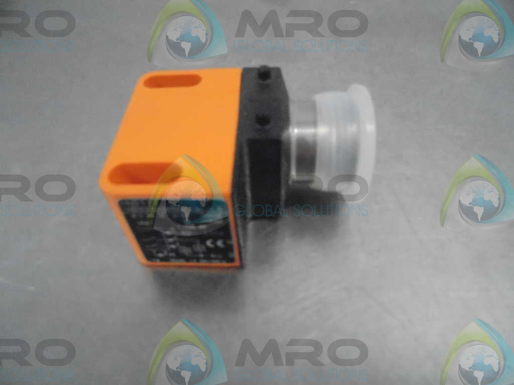 IFM EFECTOR IN0117 INDUCTIVE PROXIMITY SENSOR *NEW NO BOX*