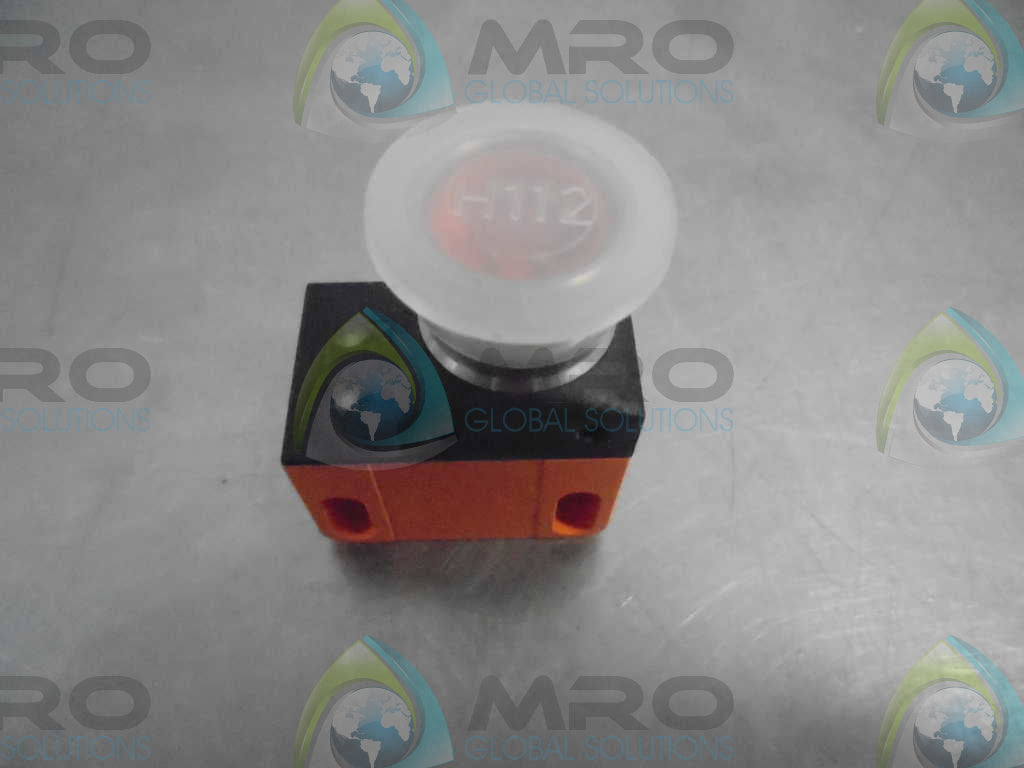 IFM EFECTOR IN0117 INDUCTIVE PROXIMITY SENSOR *NEW NO BOX*