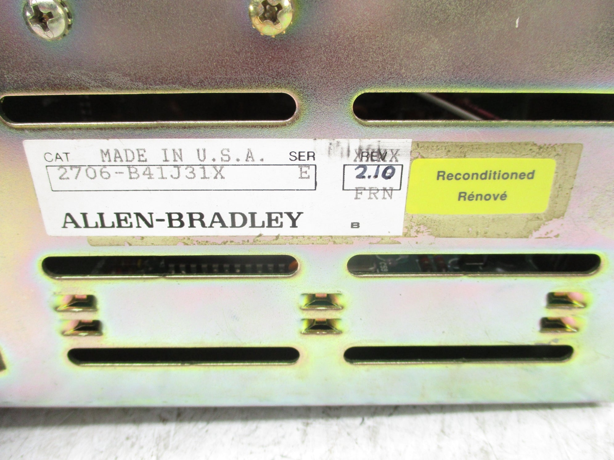 ALLEN BRADLEY 2706-B41J31X SER. E F/W 2.10 REMAN