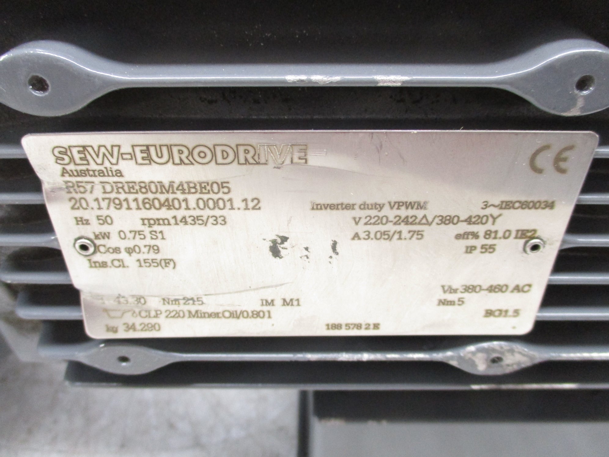 SEW EURODRIVE R57DRE80M4BE05 NSNP