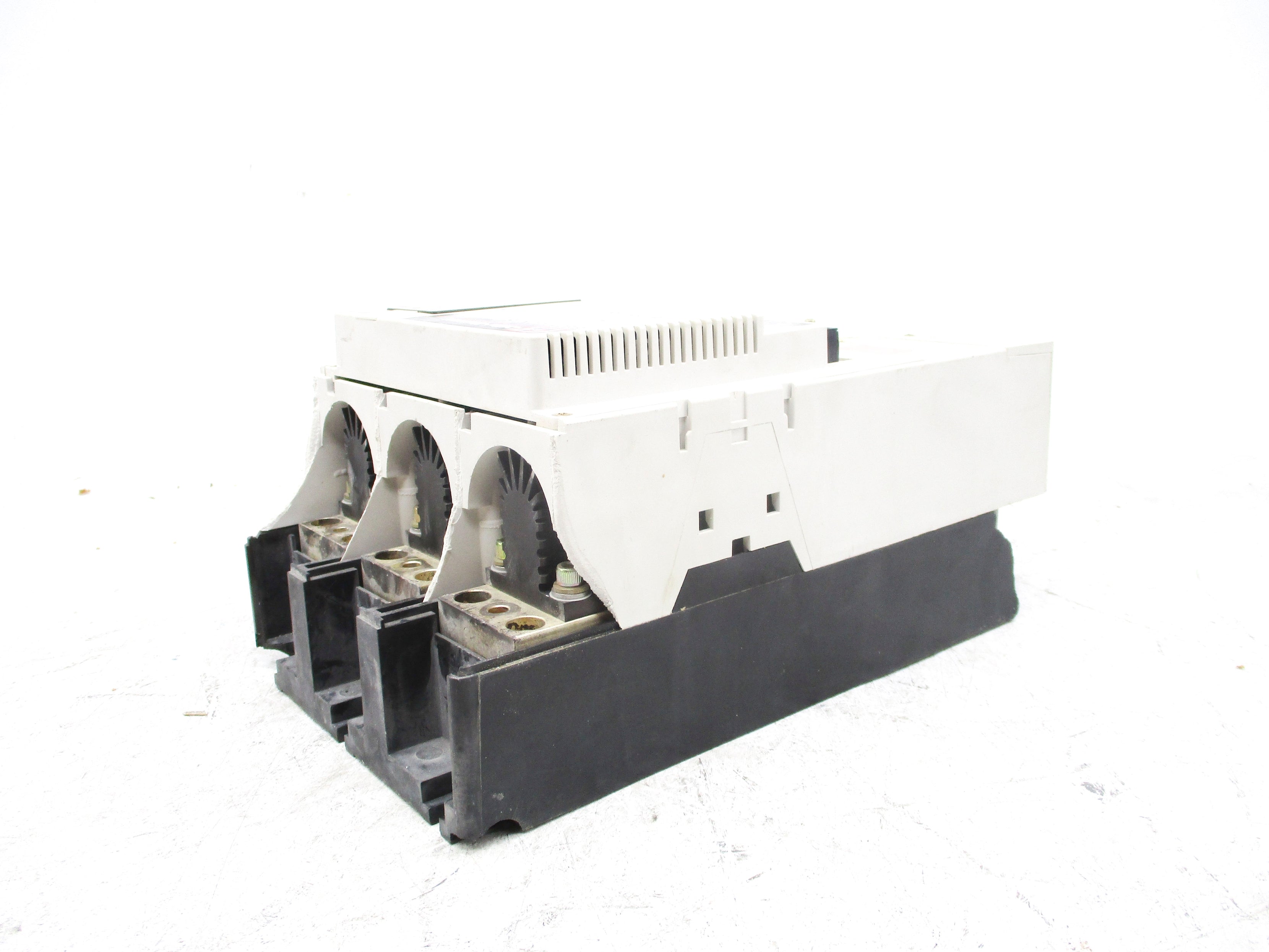 CUTLER HAMMER S801T30N3S (AS PICTURED) UNMP