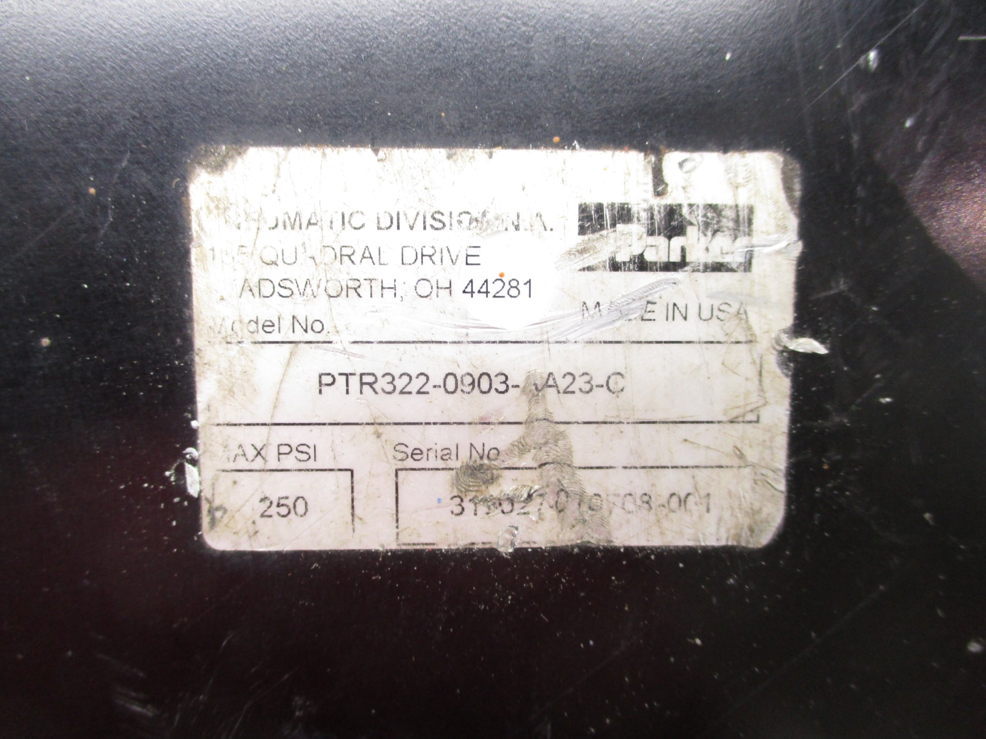 PARKER PTR322-0903-AA23-C 250PSI UNMP