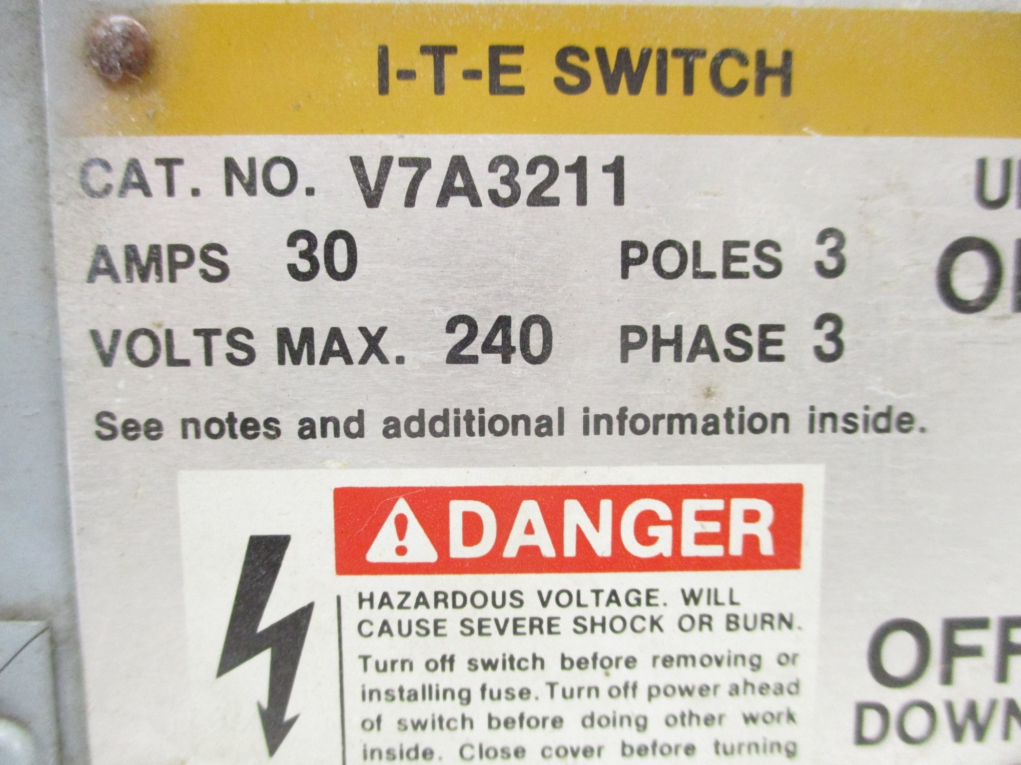 SIEMENS V7A3211 UNMP